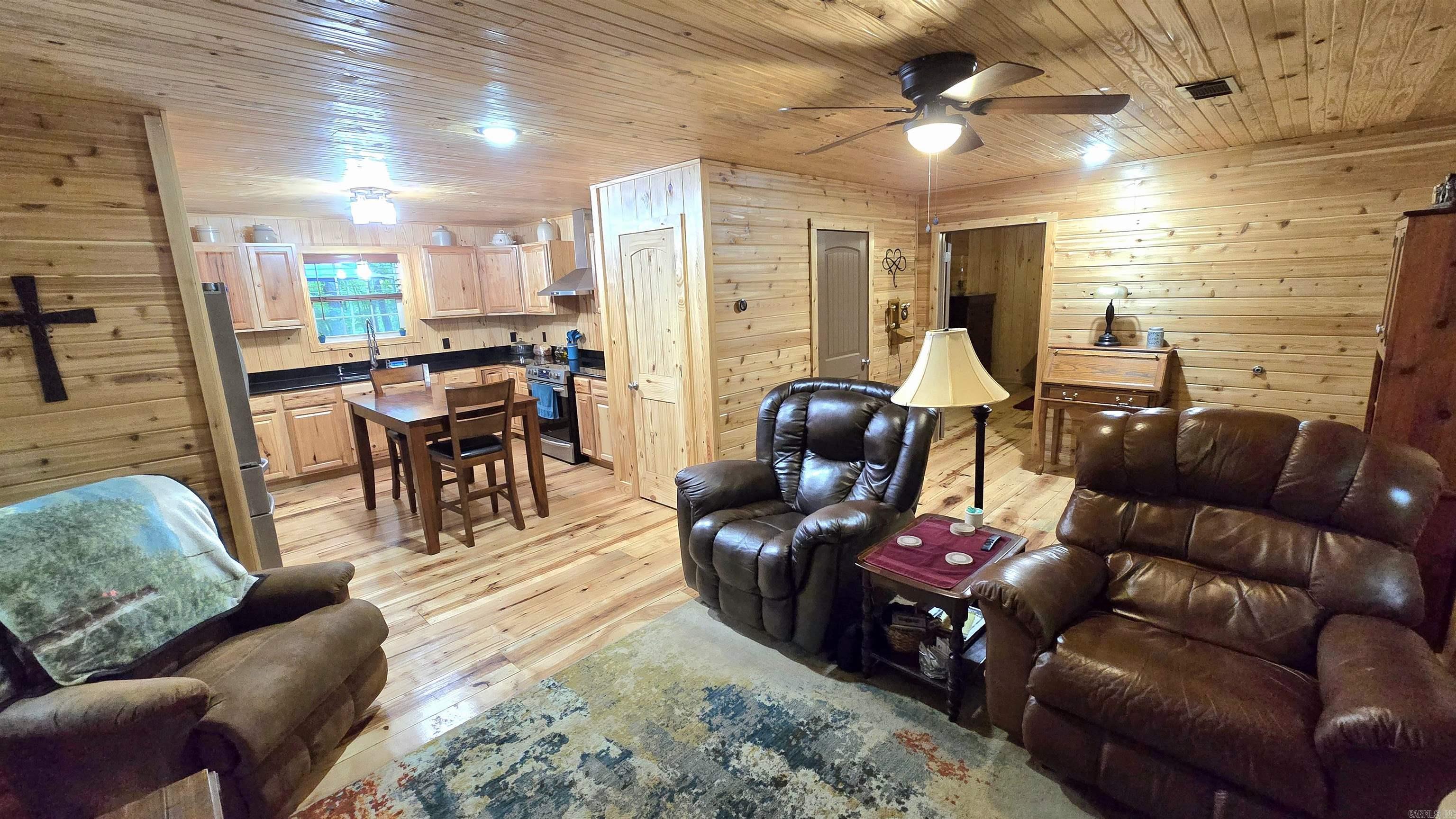 7473 Meadow Creek Fox, AR 72051