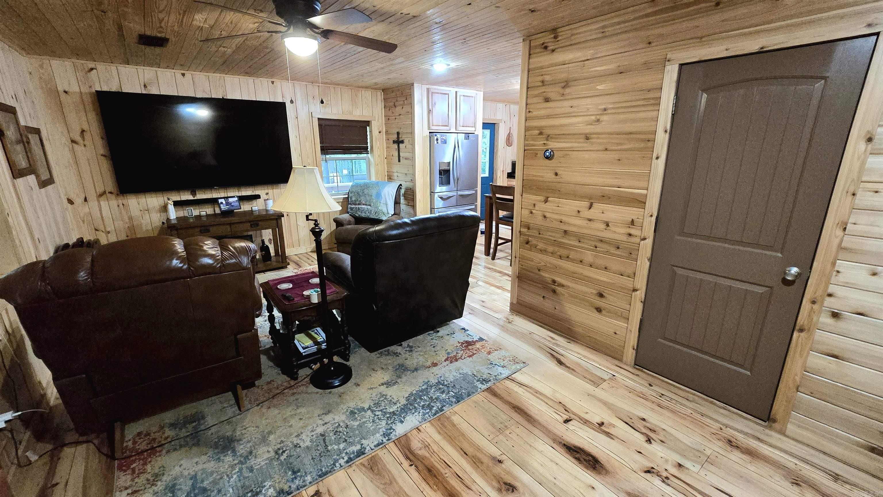 7473 Meadow Creek Fox, AR 72051