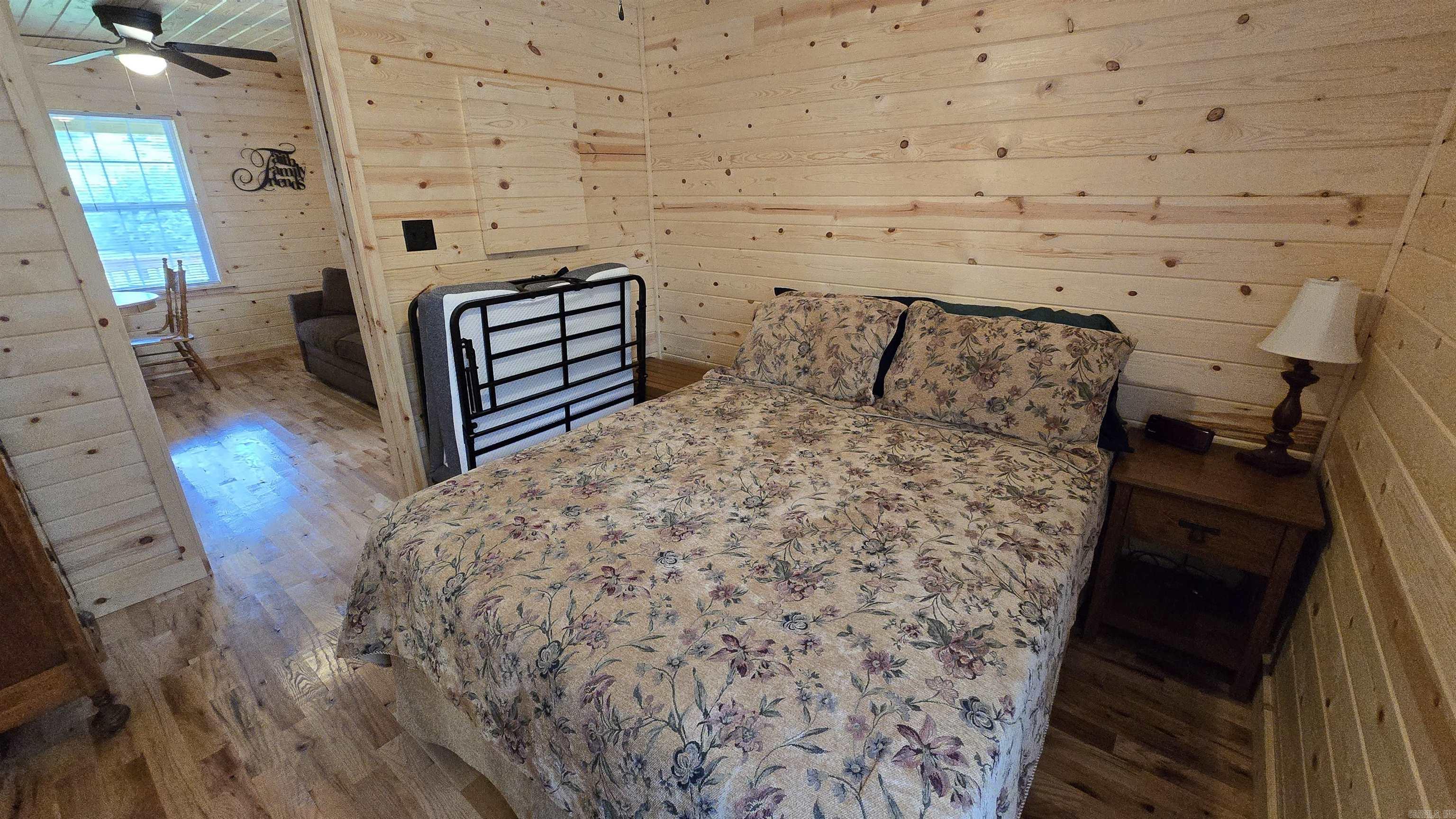 7473 Meadow Creek Fox, AR 72051