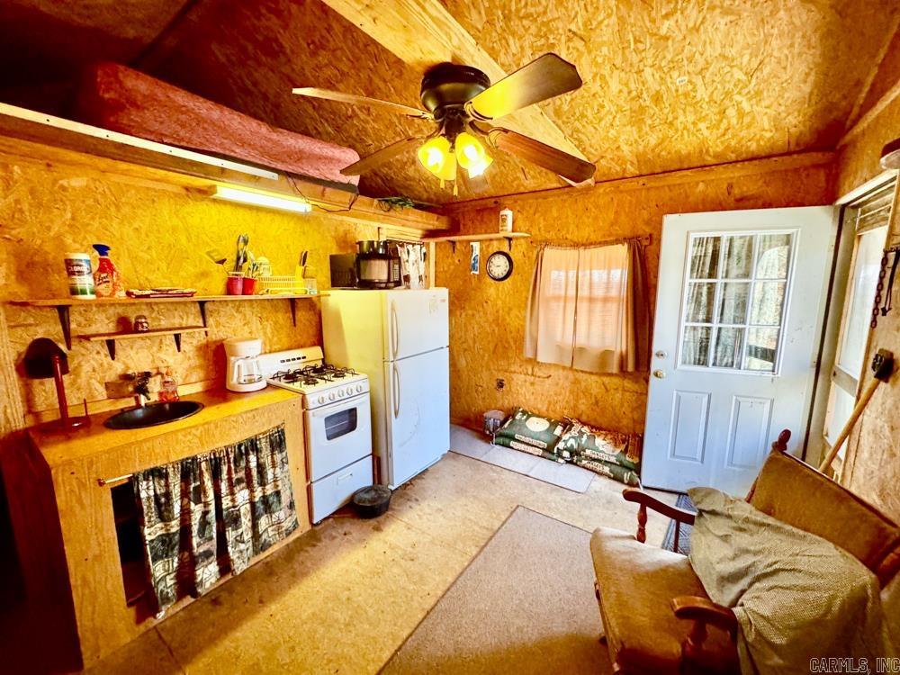 1169 liberty  Leslie, AR