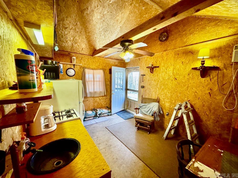 1169 liberty  Leslie, AR