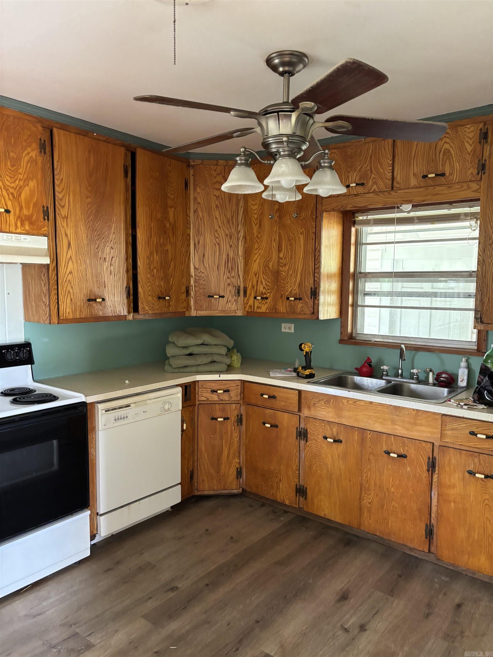 211 Murray  Dierks, AR