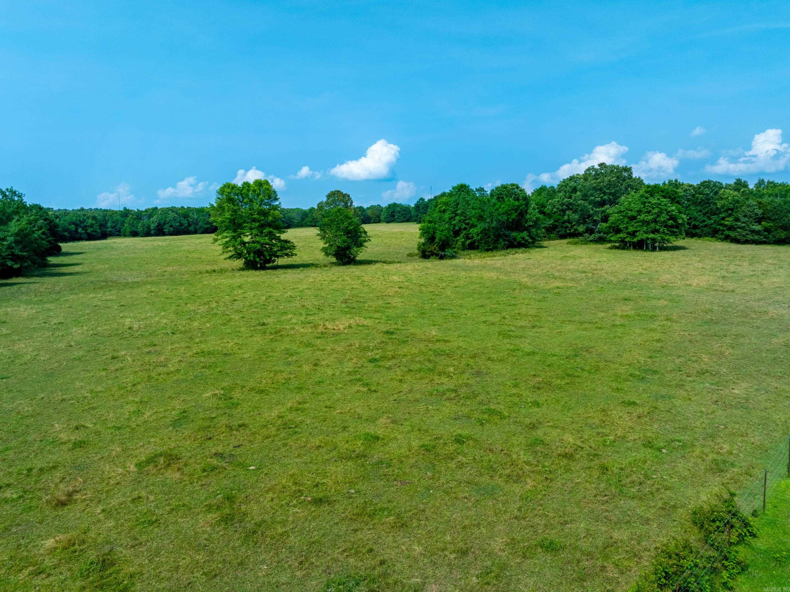  Jackson 312 Rd  Bradford, AR