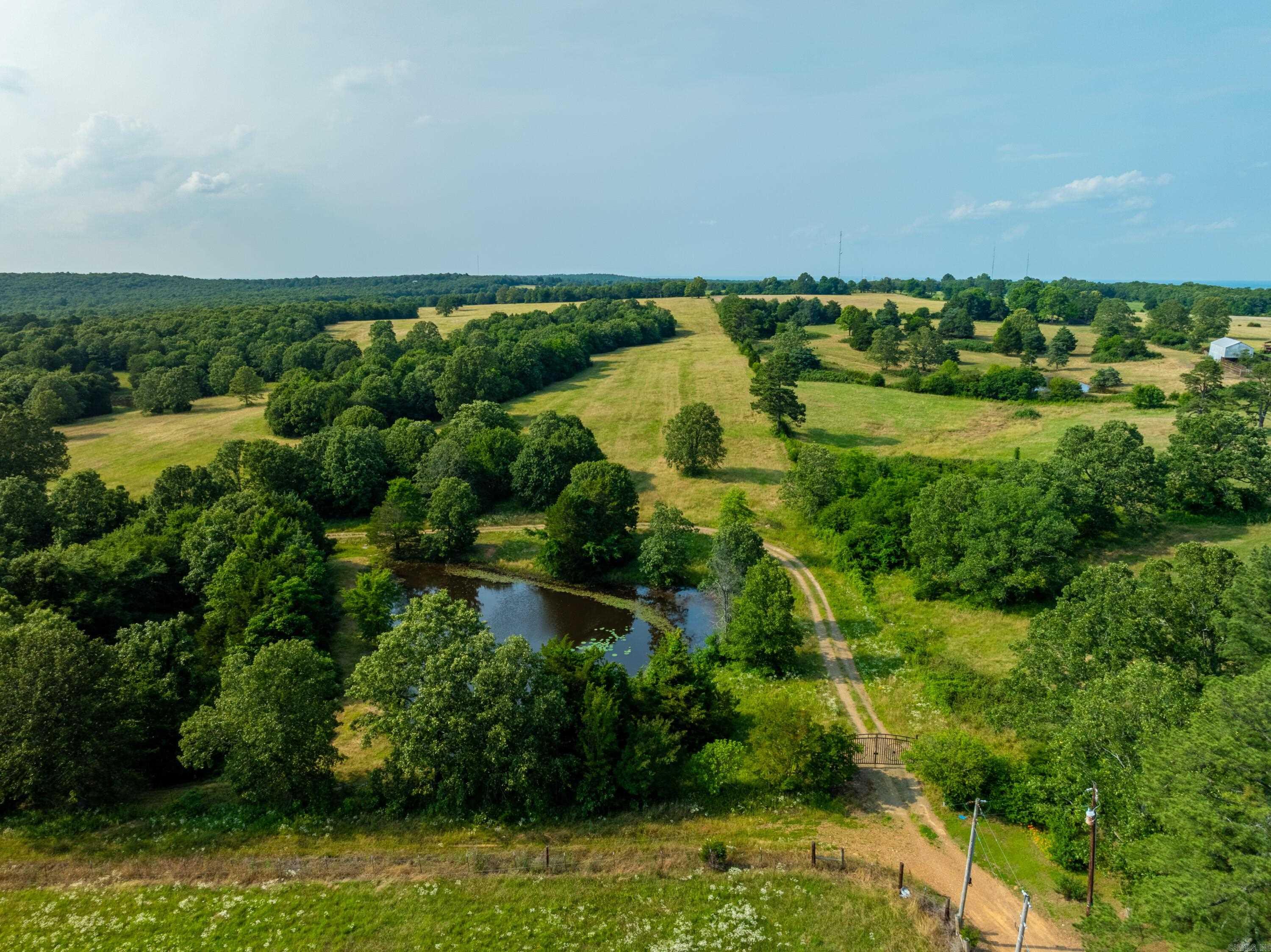  Jackson 312 Rd  Bradford, AR