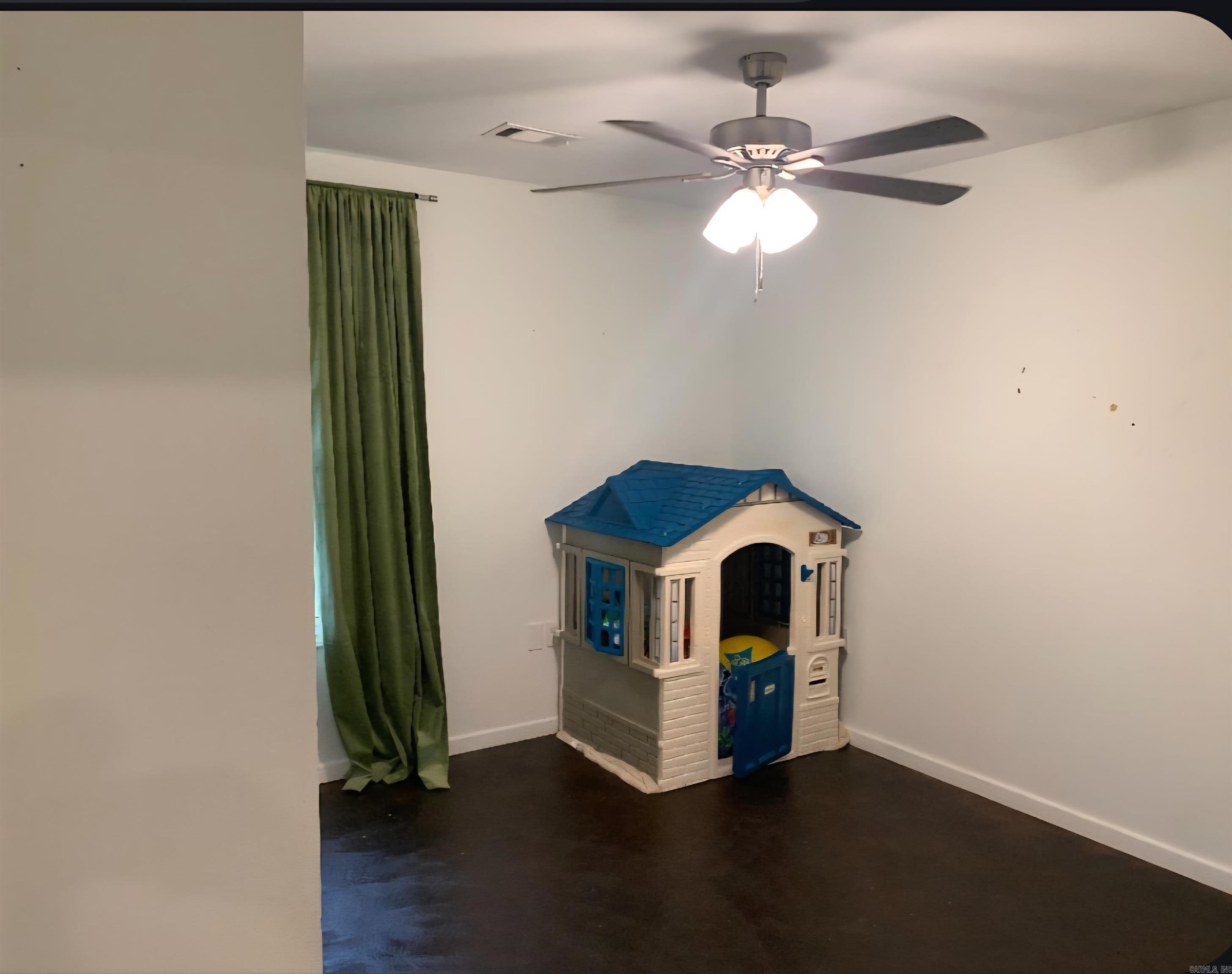 403 Elizabeth Dr Paragould, AR 72450