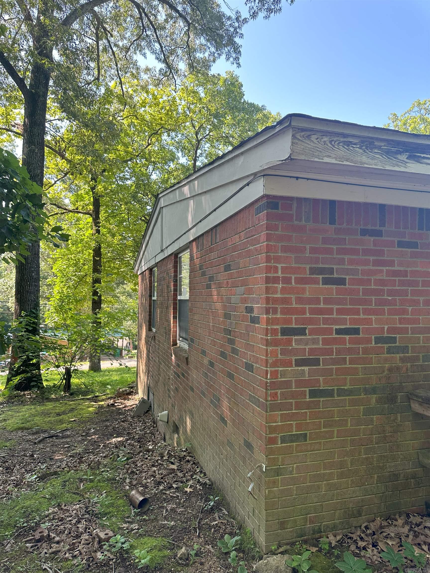 11 S Ontario  Cherokee Village, AR