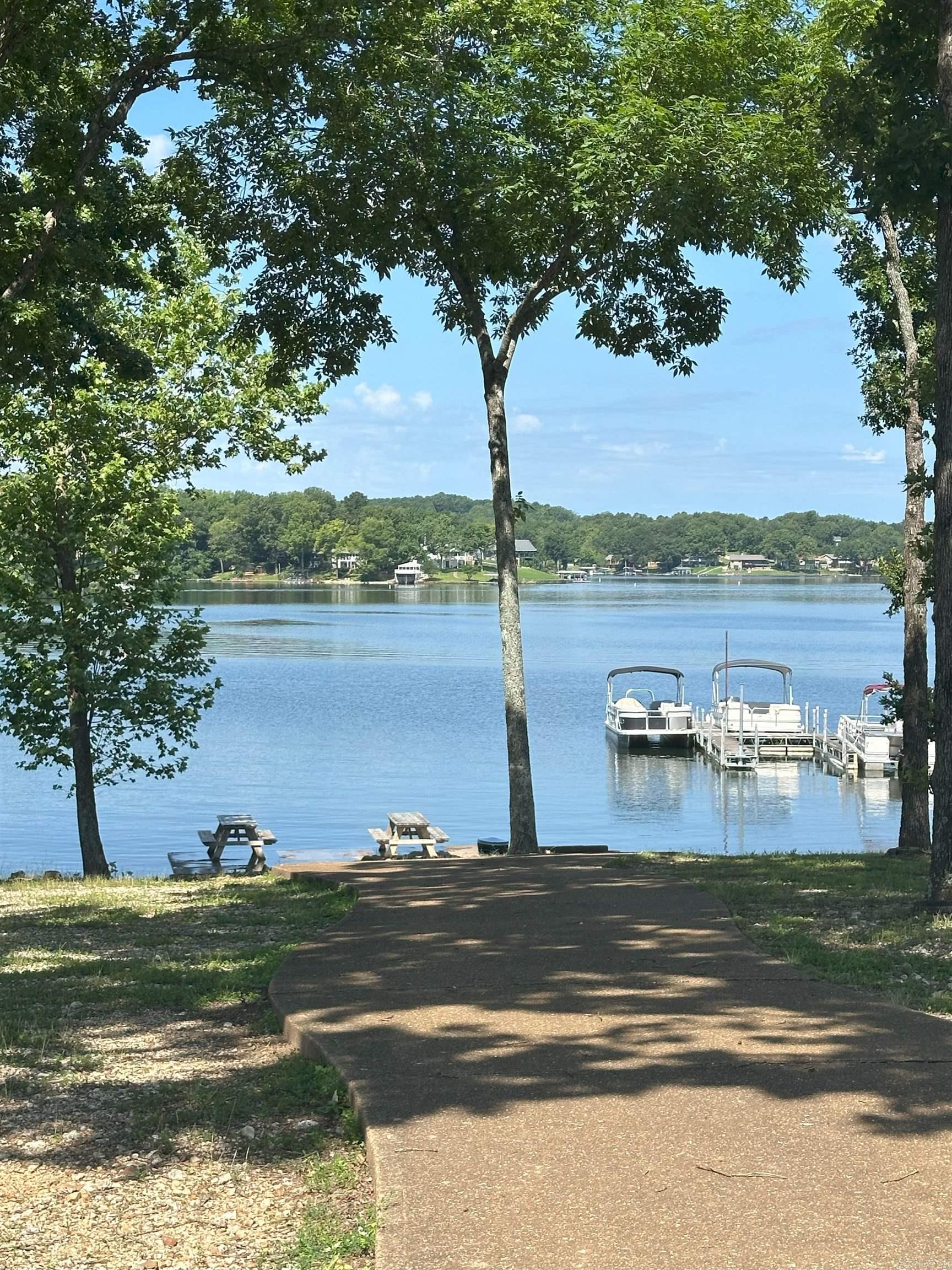 11 S Ontario  Cherokee Village, AR