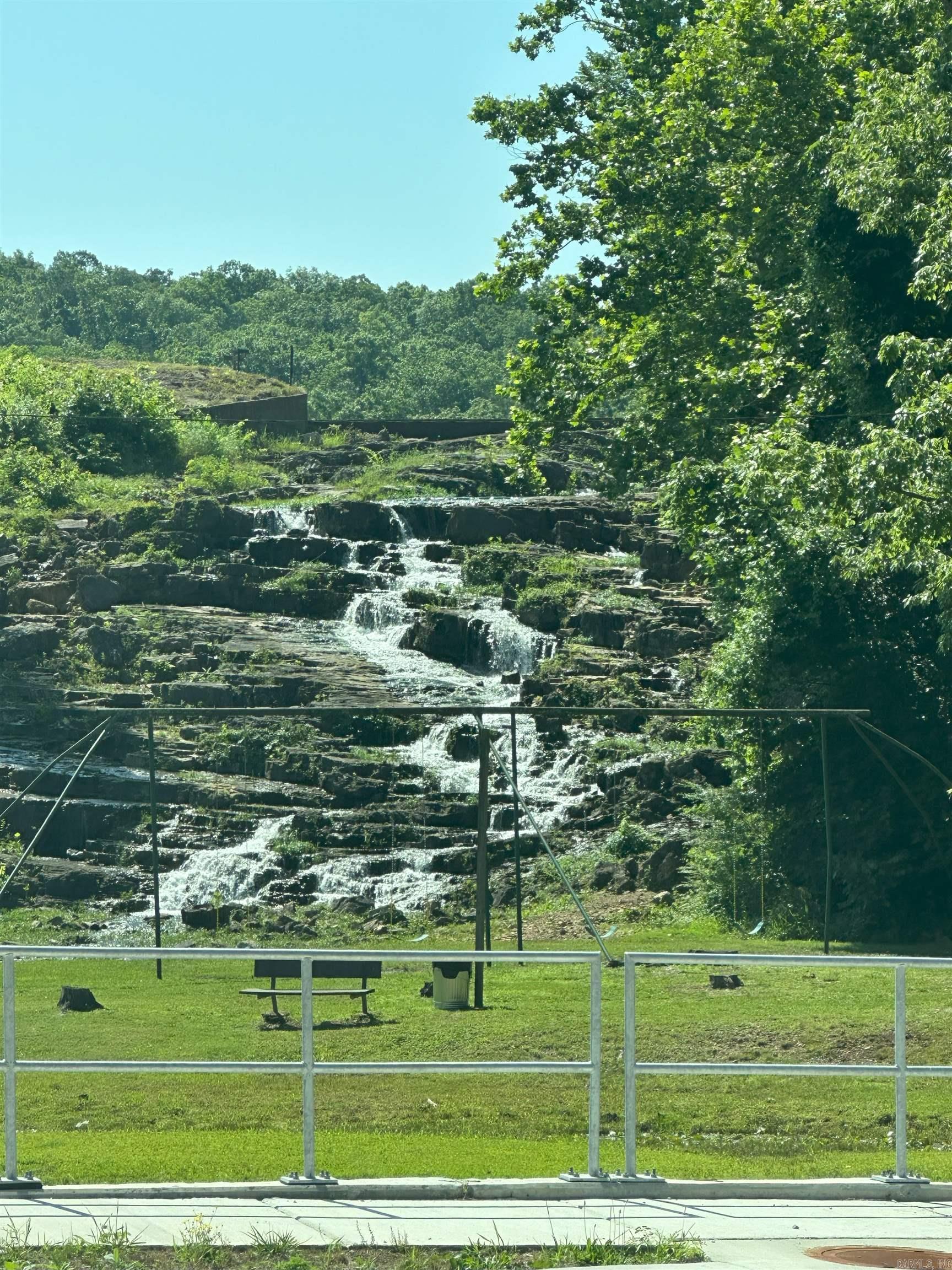 11 S Ontario  Cherokee Village, AR