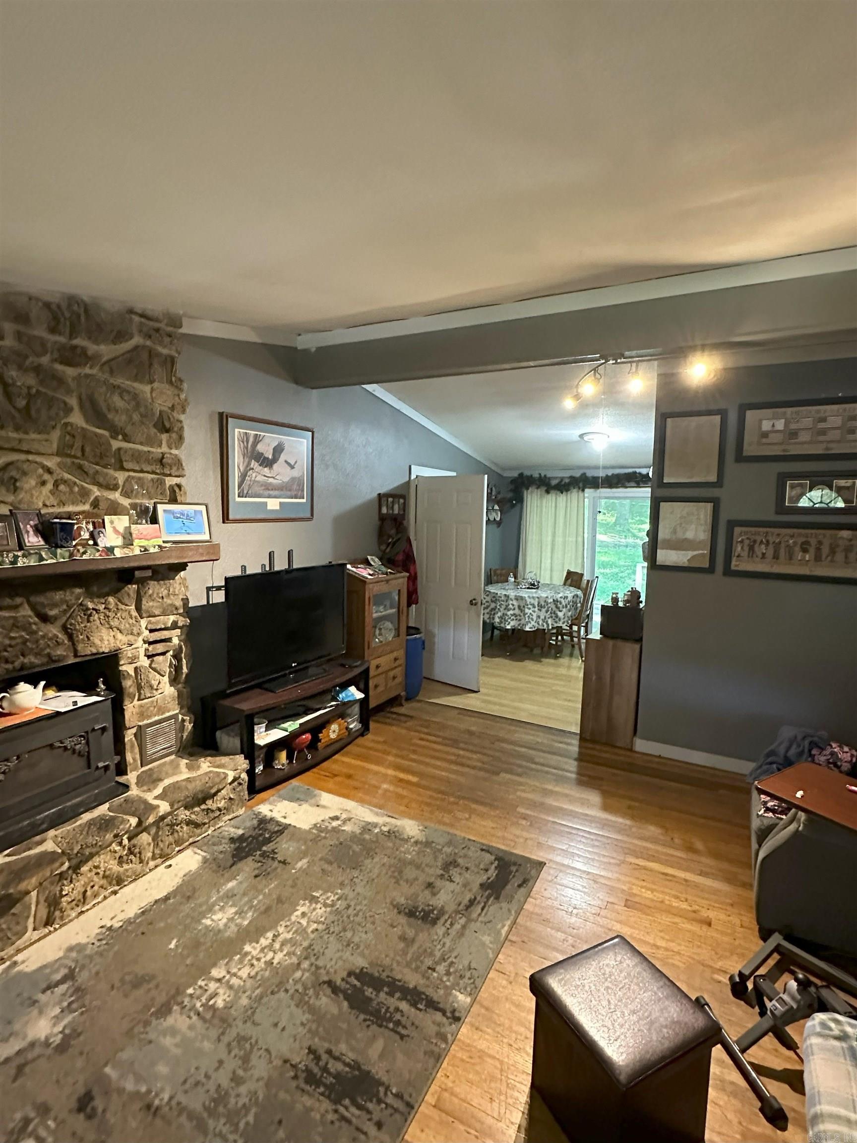 11 S Ontario  Cherokee Village, AR