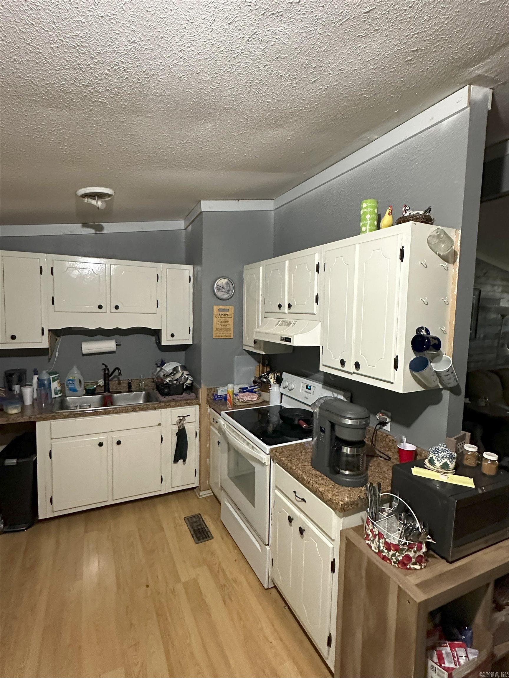 11 S Ontario  Cherokee Village, AR