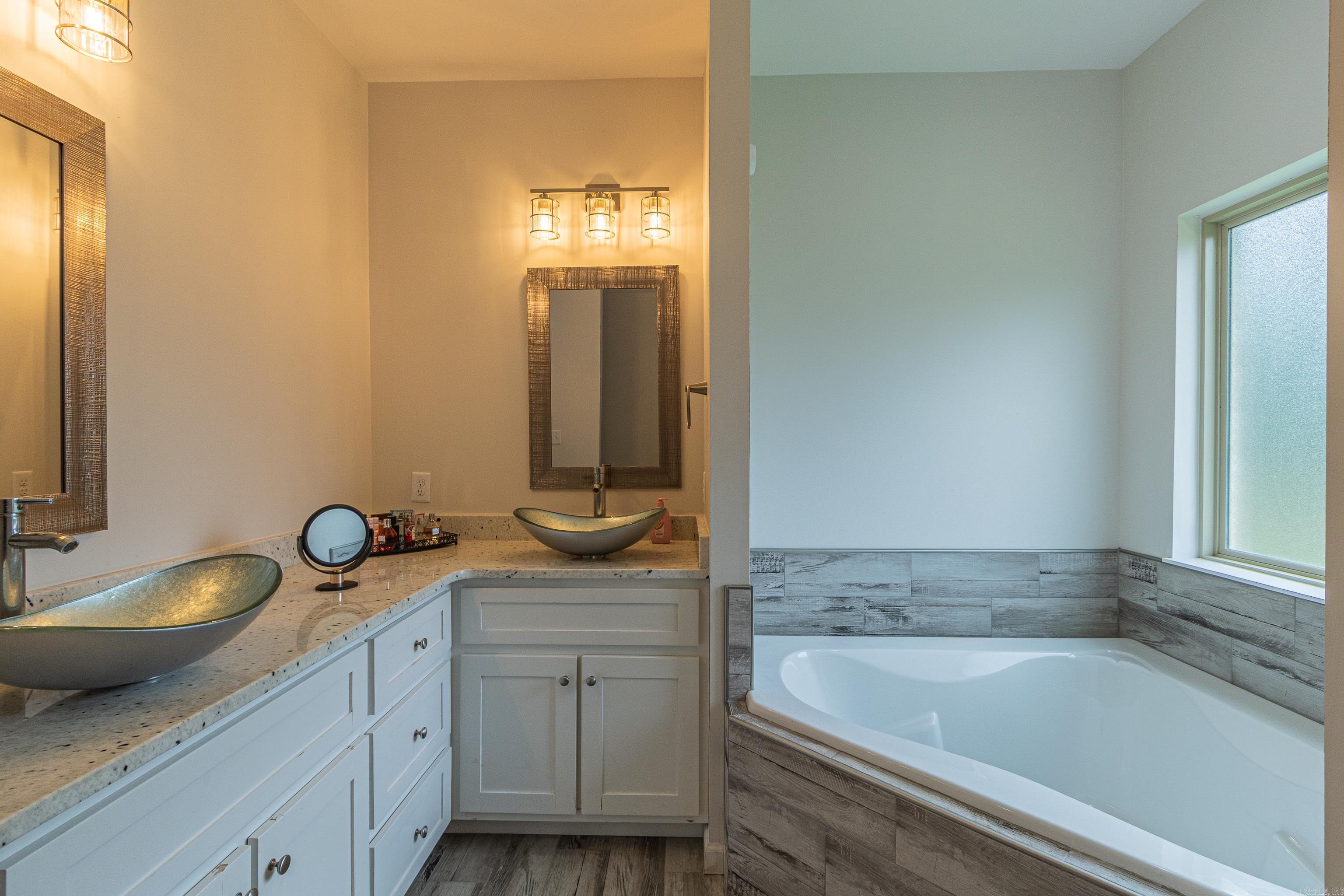 205 Capitol  Jonesboro, AR