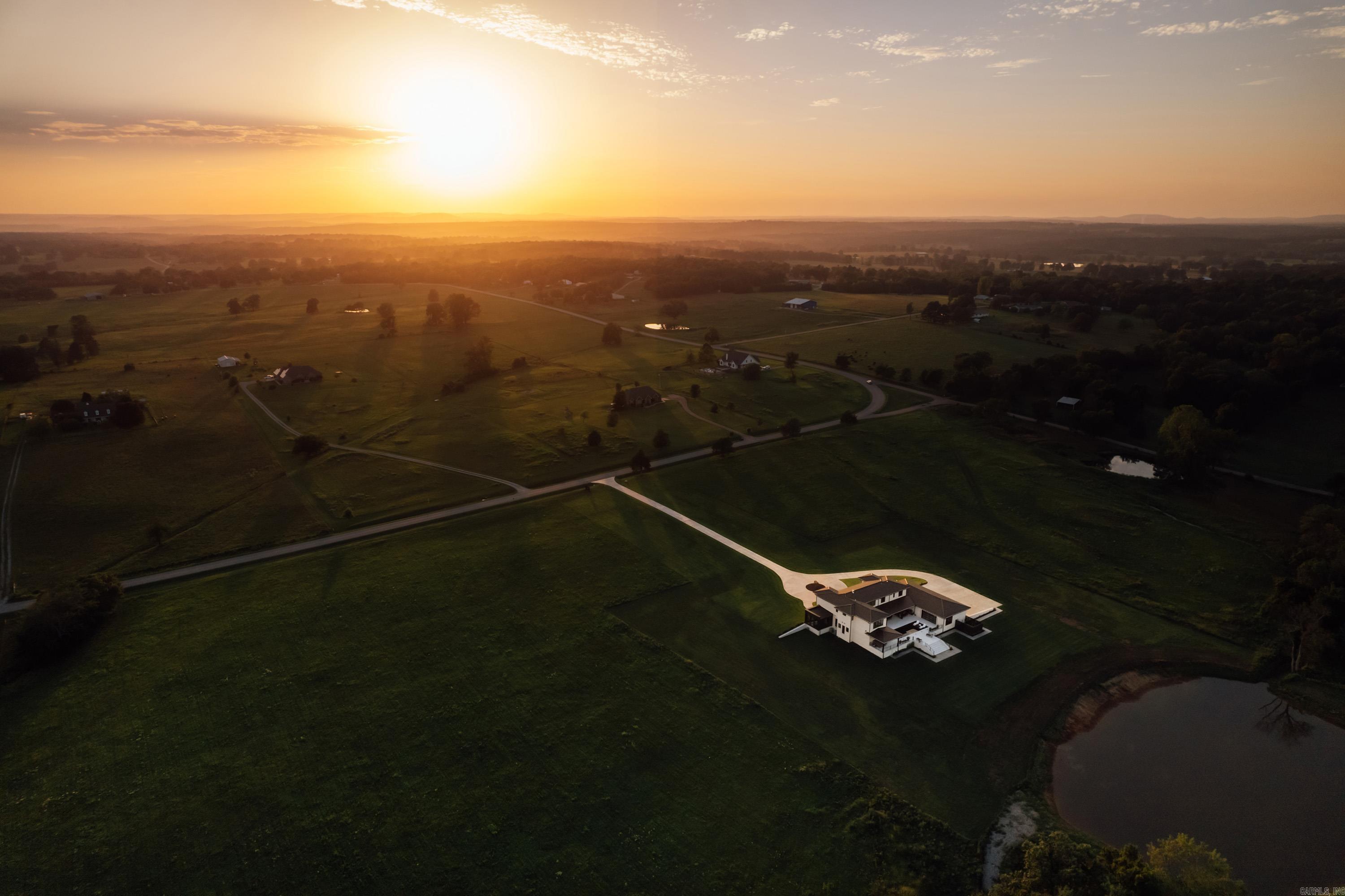 1347 Tucker Cemetery Rd  Mountain Home, AR