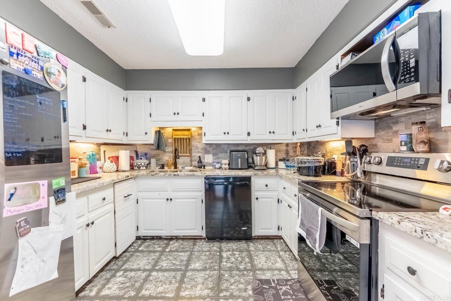 429 Pine Cone Lane Mammoth Spring, AR 72554