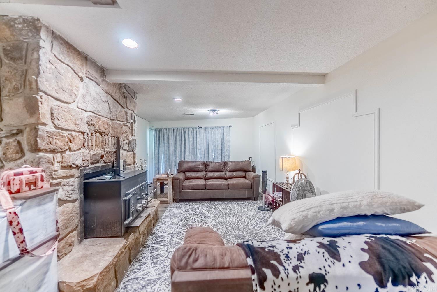 429 Pine Cone Lane Mammoth Spring, AR 72554