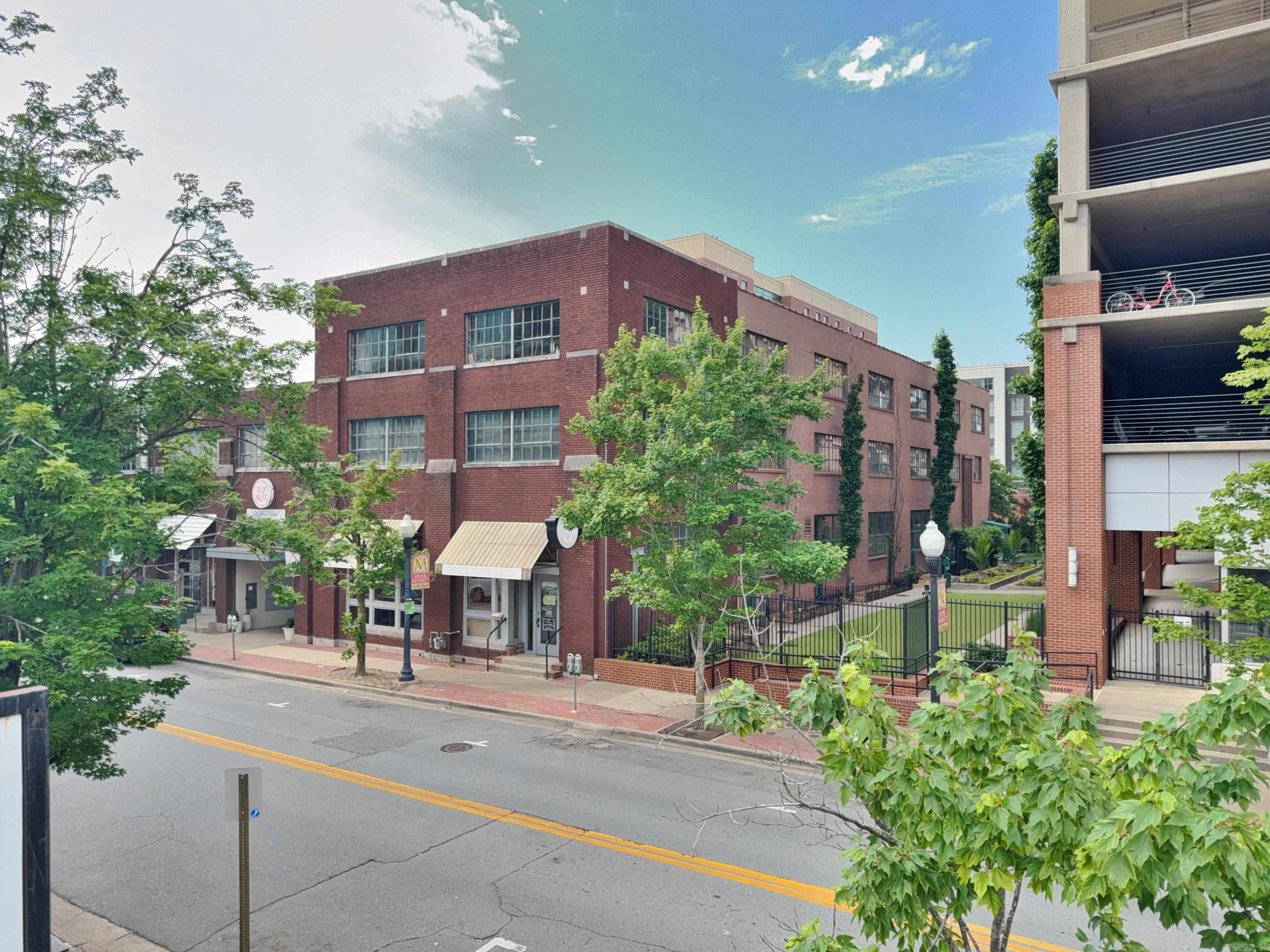 423 E 3Rd St #218  Little Rock, AR