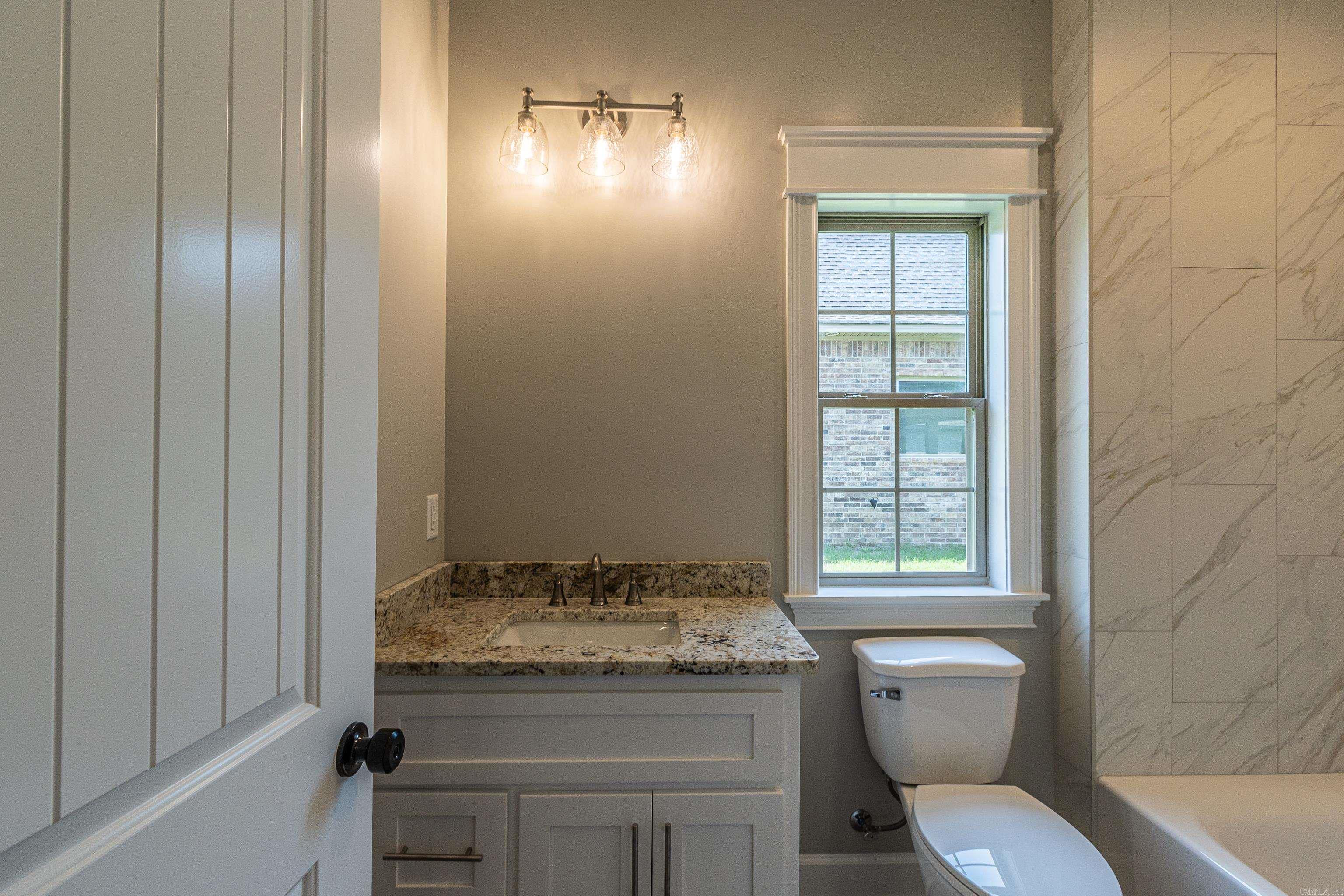 3019 BRIANNA DR.  Jonesboro, AR