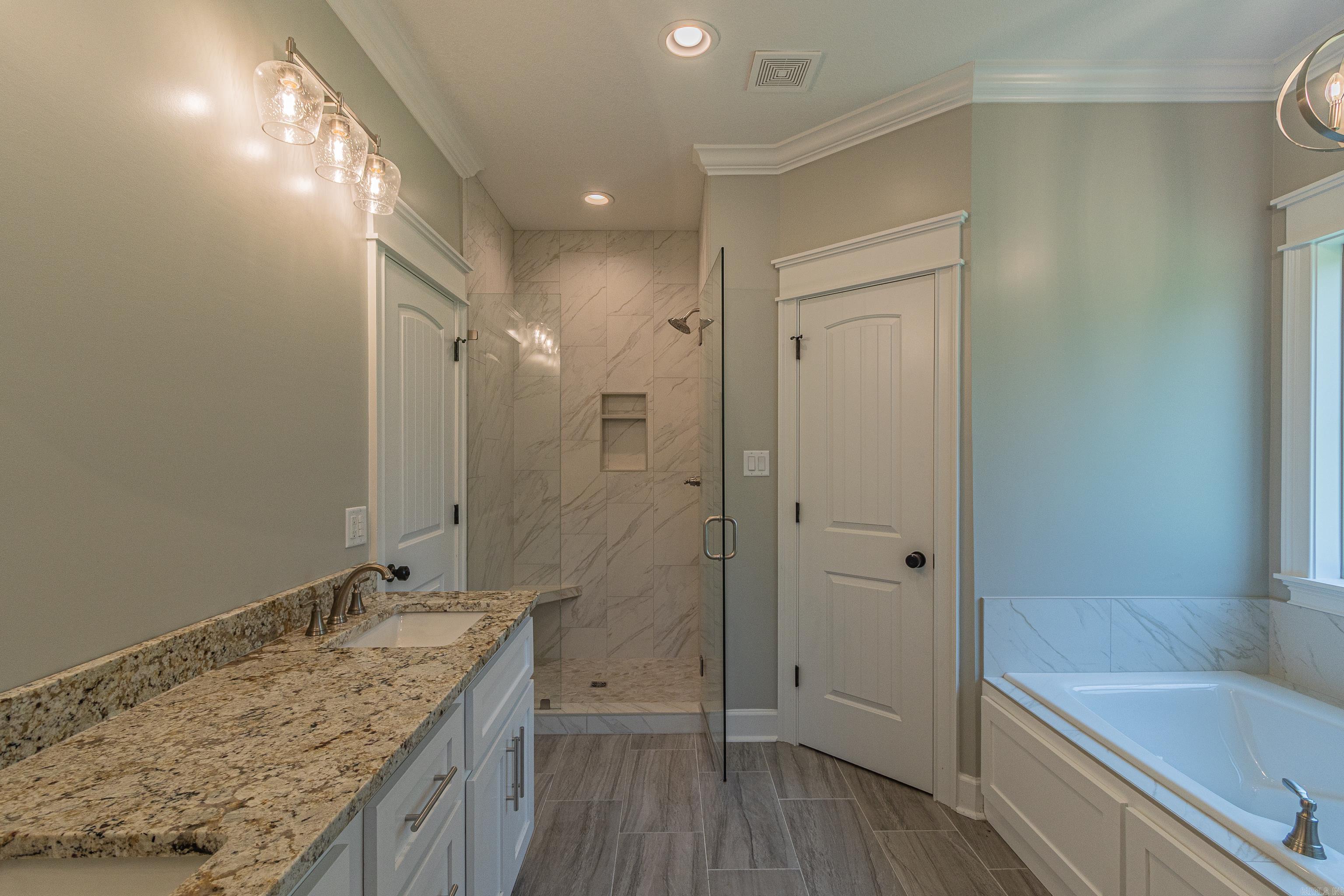 3019 BRIANNA DR. Jonesboro, AR 72404