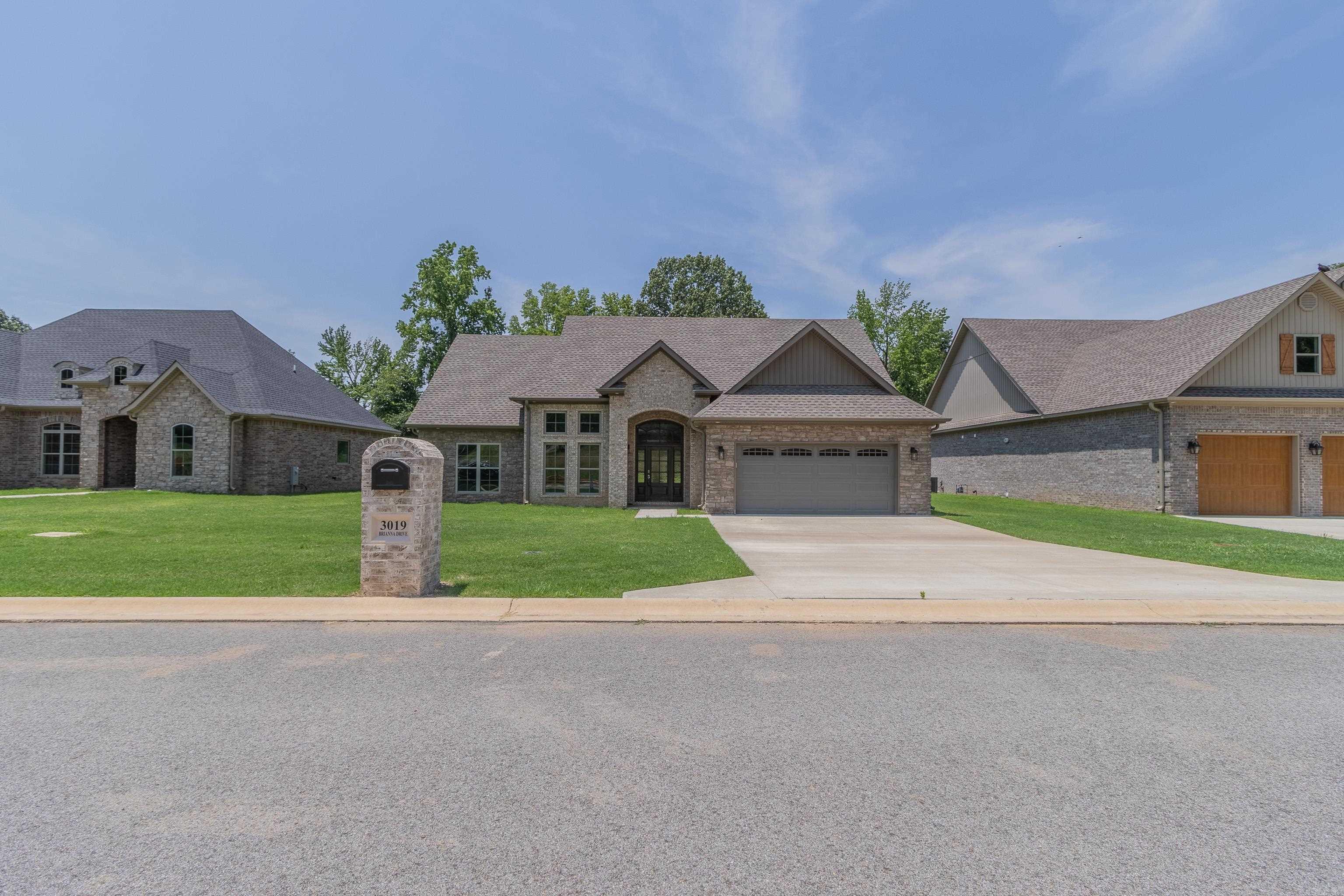 3019 BRIANNA DR.  Jonesboro, AR