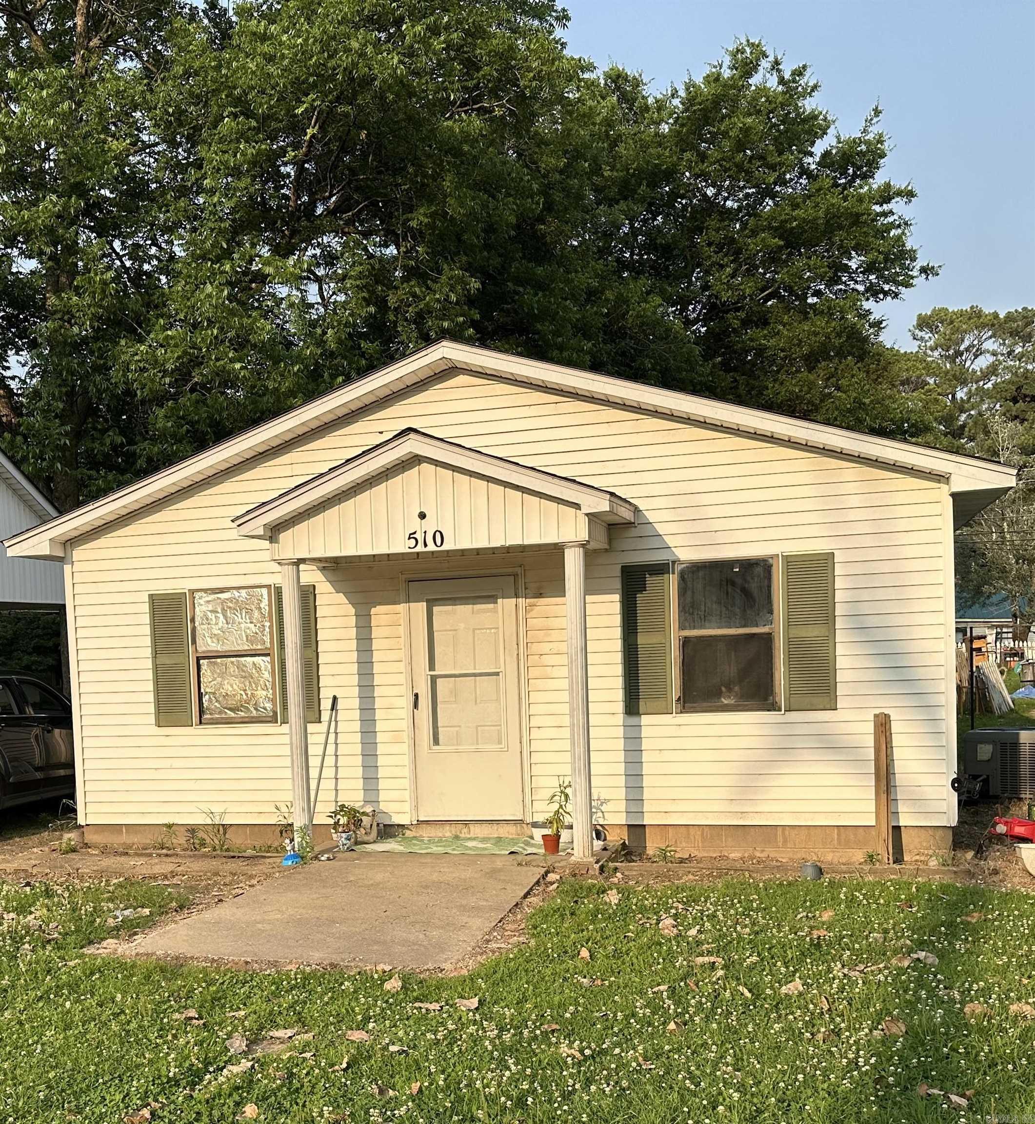 510 Kenmore  Corning, AR