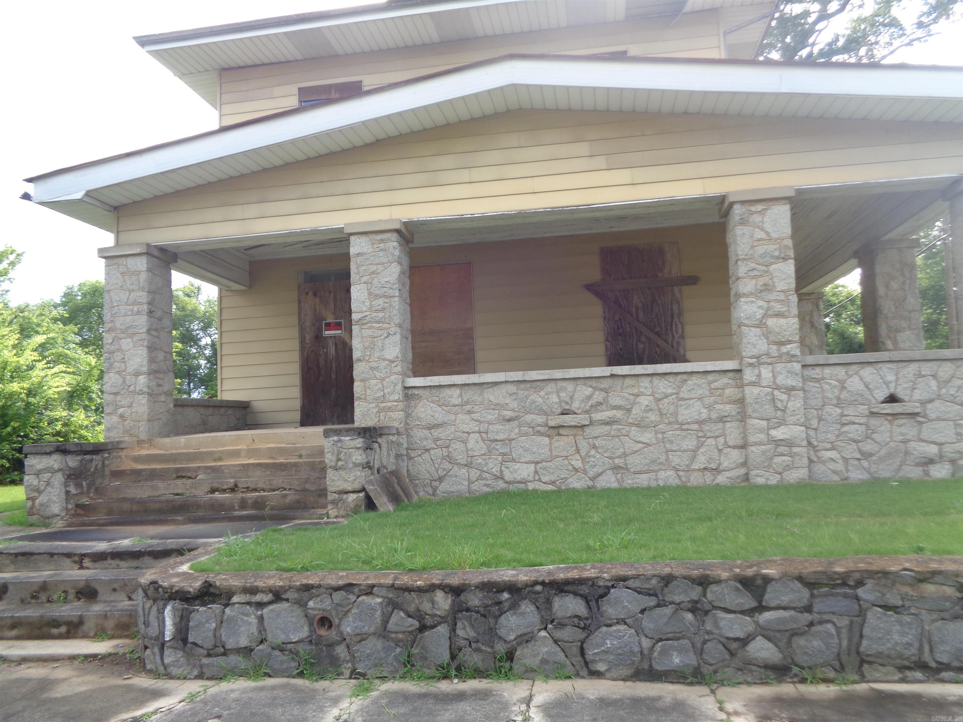 2600 Wolfe Street Little Rock, AR 72206