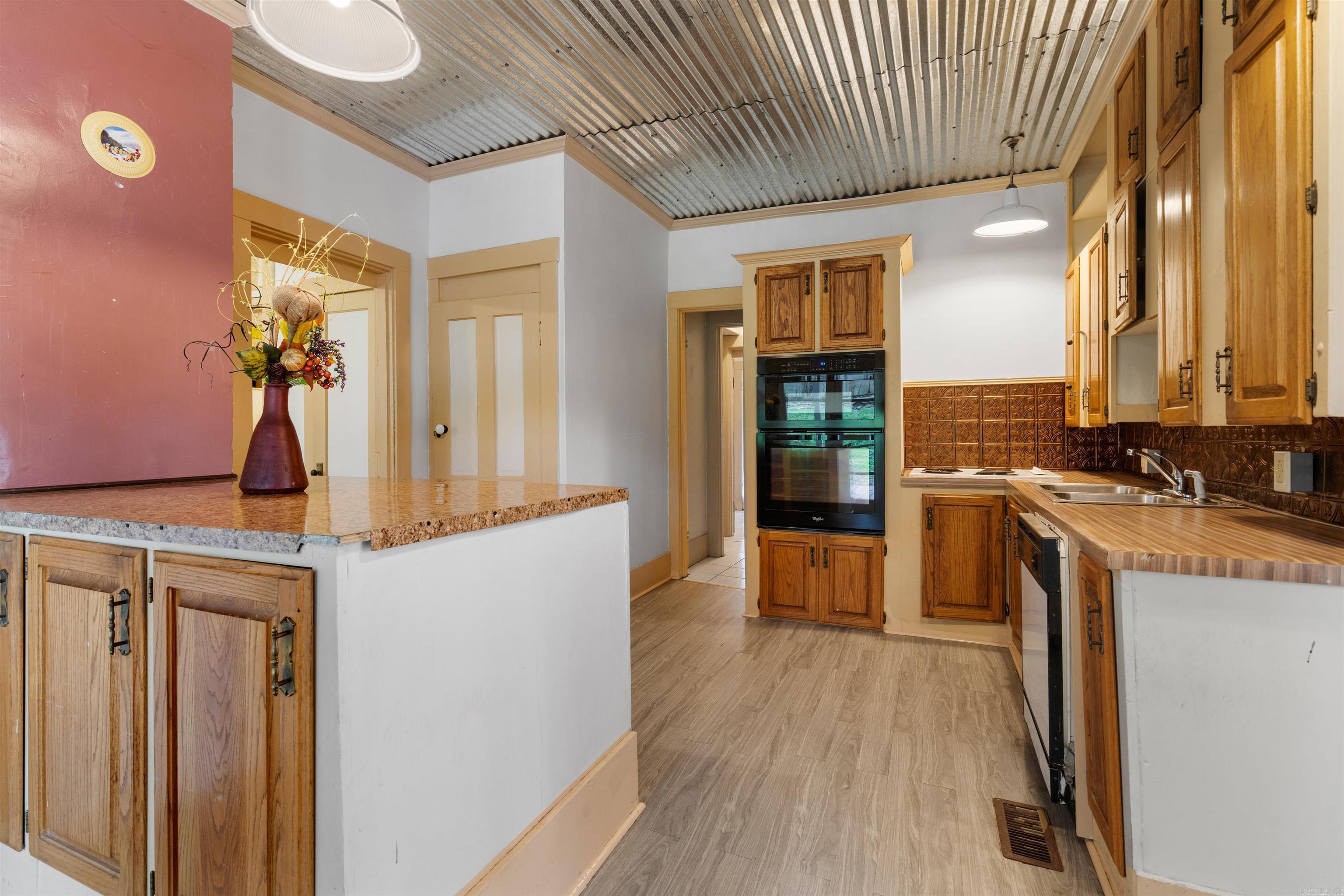 111-113 Dell Hot Springs, AR 71901-0000