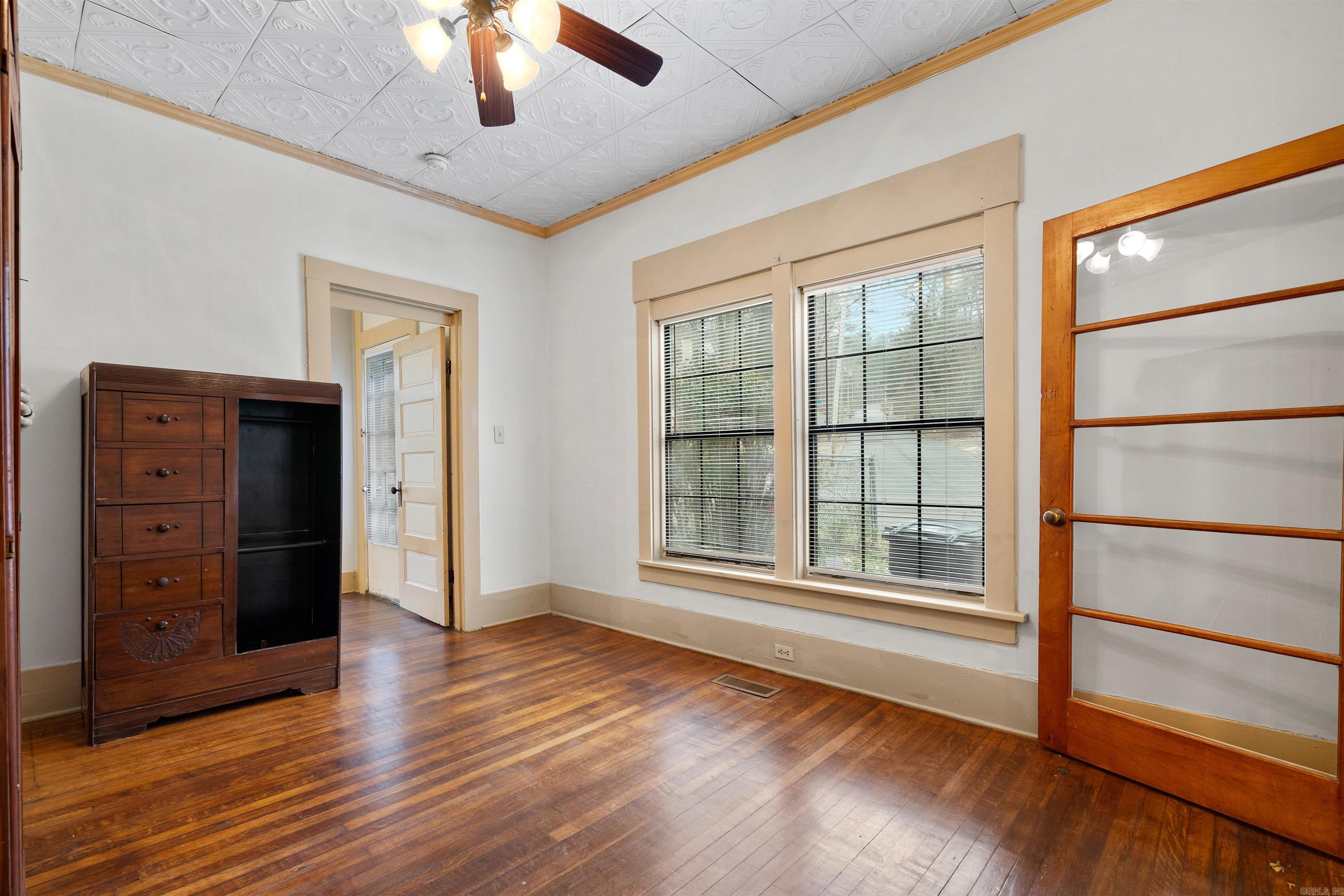 111-113 Dell Hot Springs, AR 71901-0000