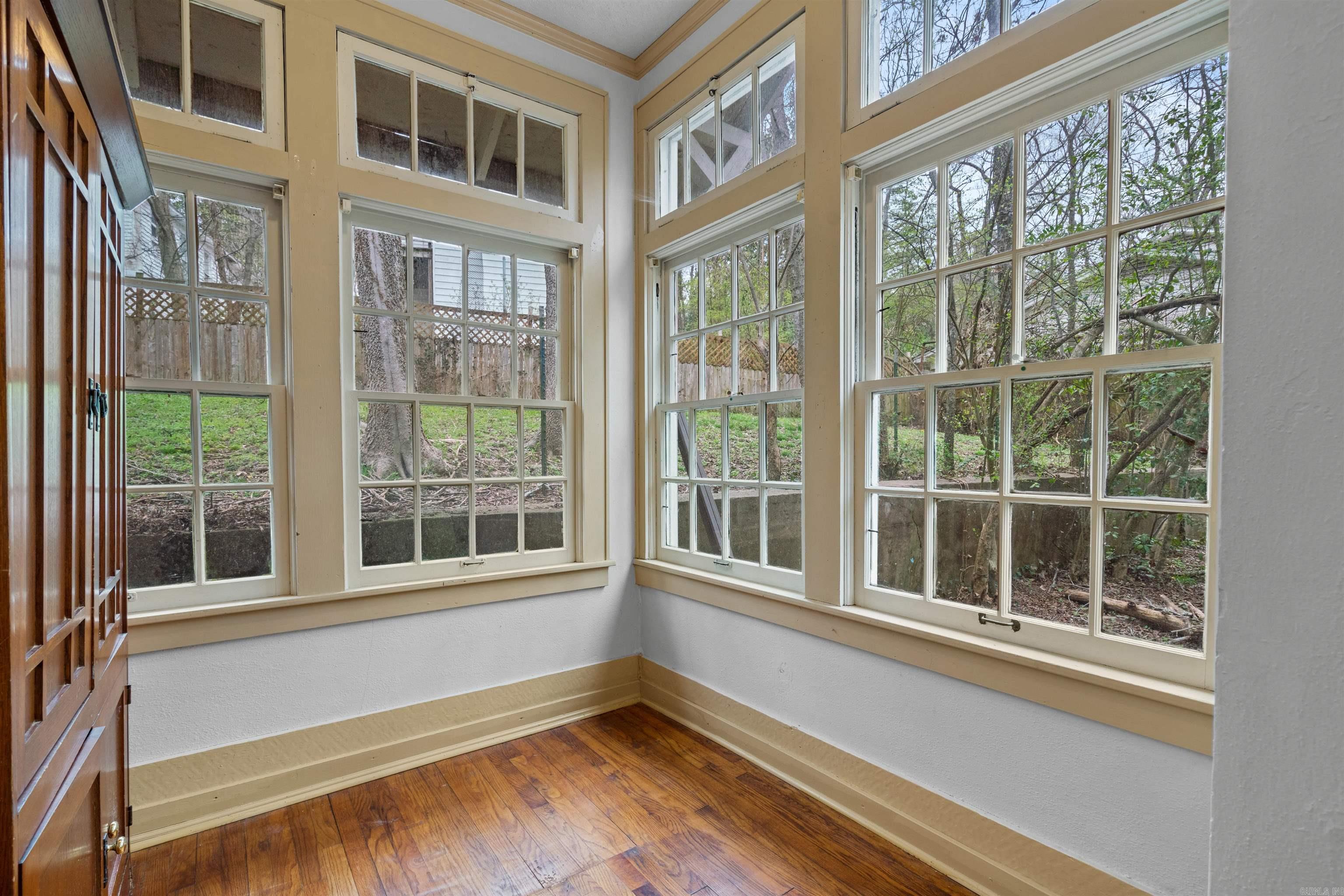 111-113 Dell Hot Springs, AR 71901-0000