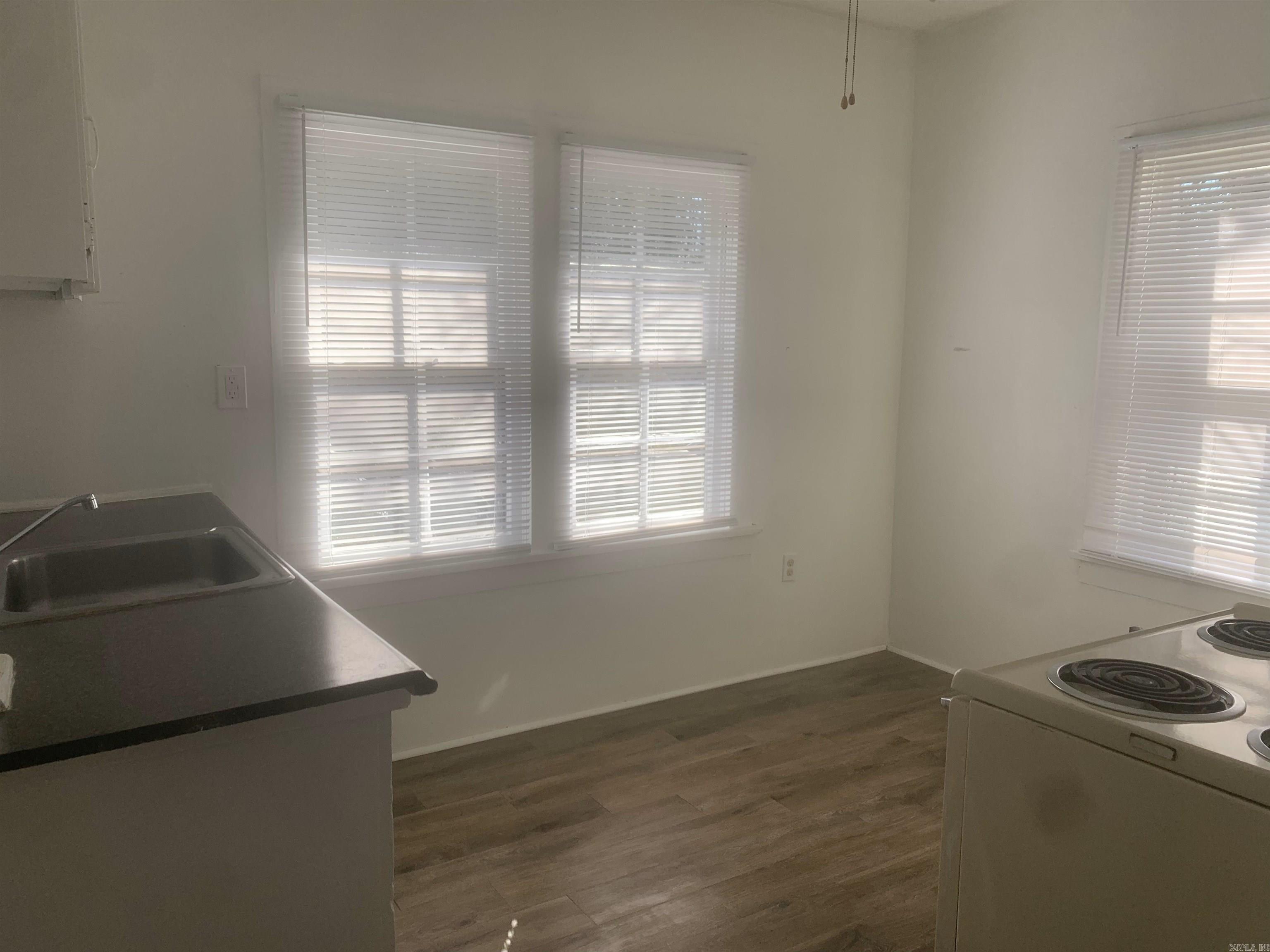 111-113 Dell Hot Springs, AR 71901-0000