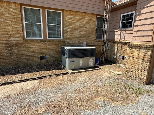 13878 N Hwy 33  Des Arc, AR