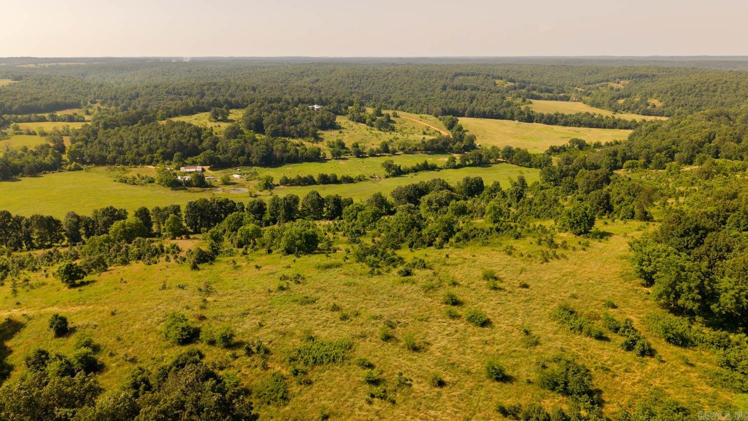 804 Banks Road Hardy, AR 72542