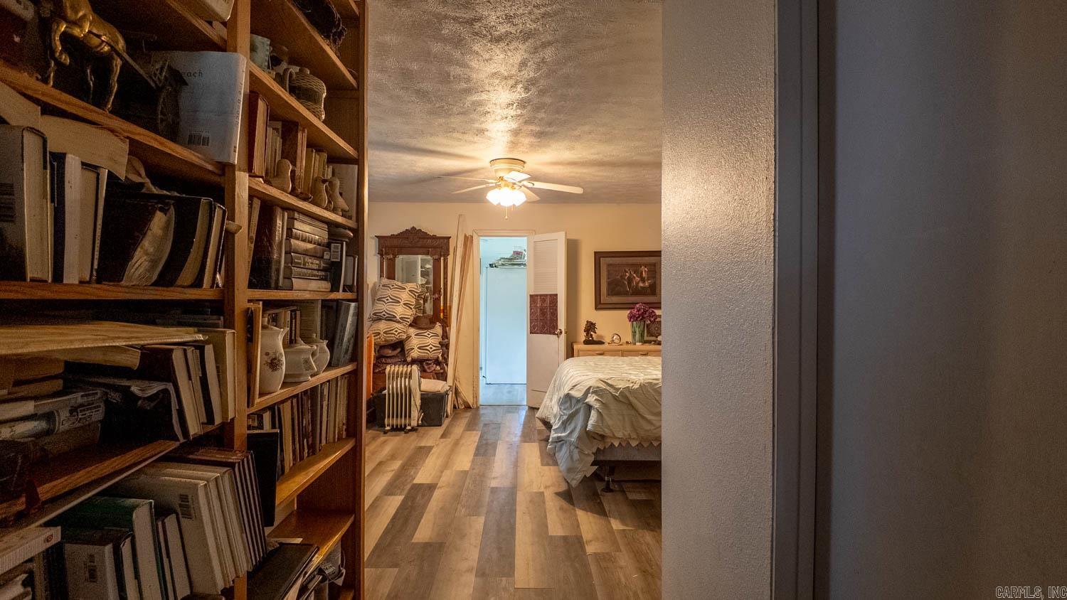 804 Banks Road Hardy, AR 72542