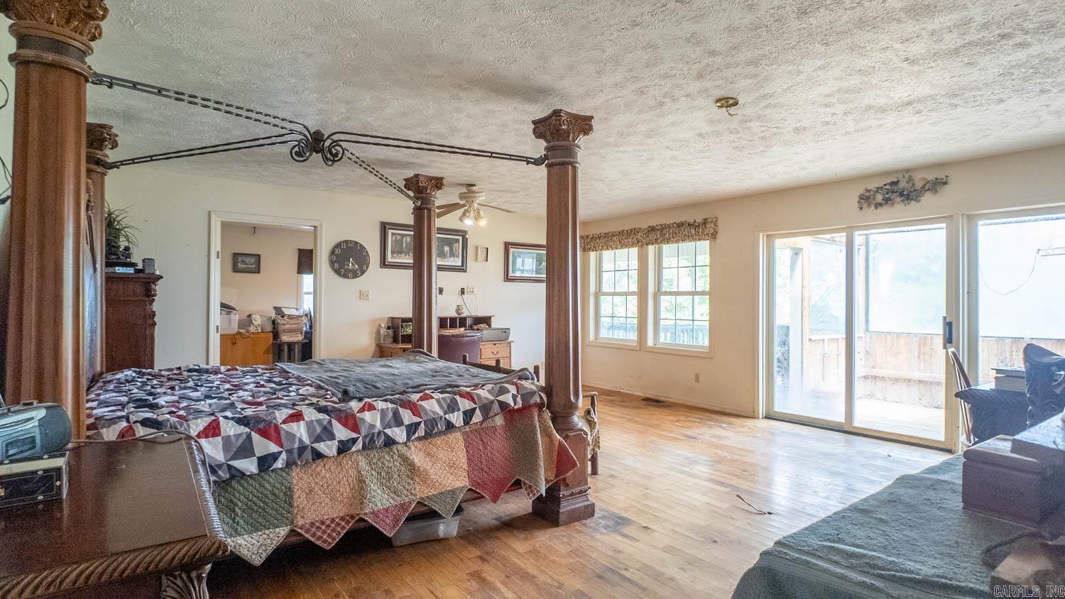 804 Banks Road Hardy, AR 72542