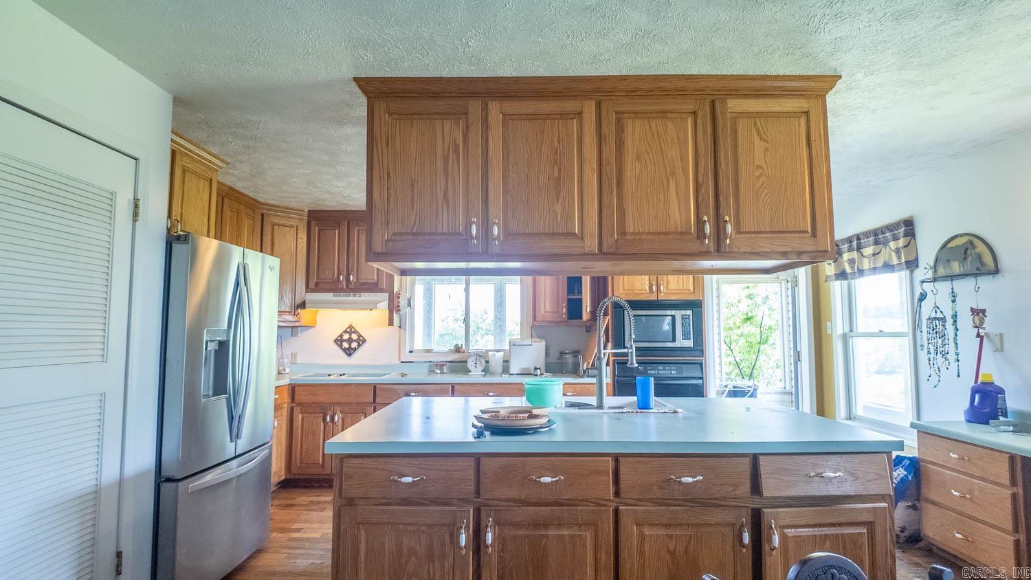 804 Banks Road Hardy, AR 72542