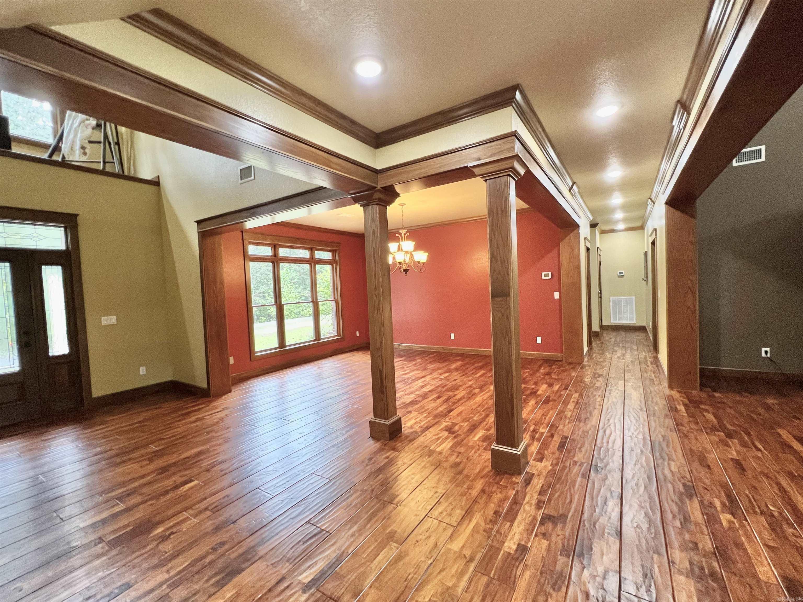 847 Woodland Hills Drive  Mountain View, AR