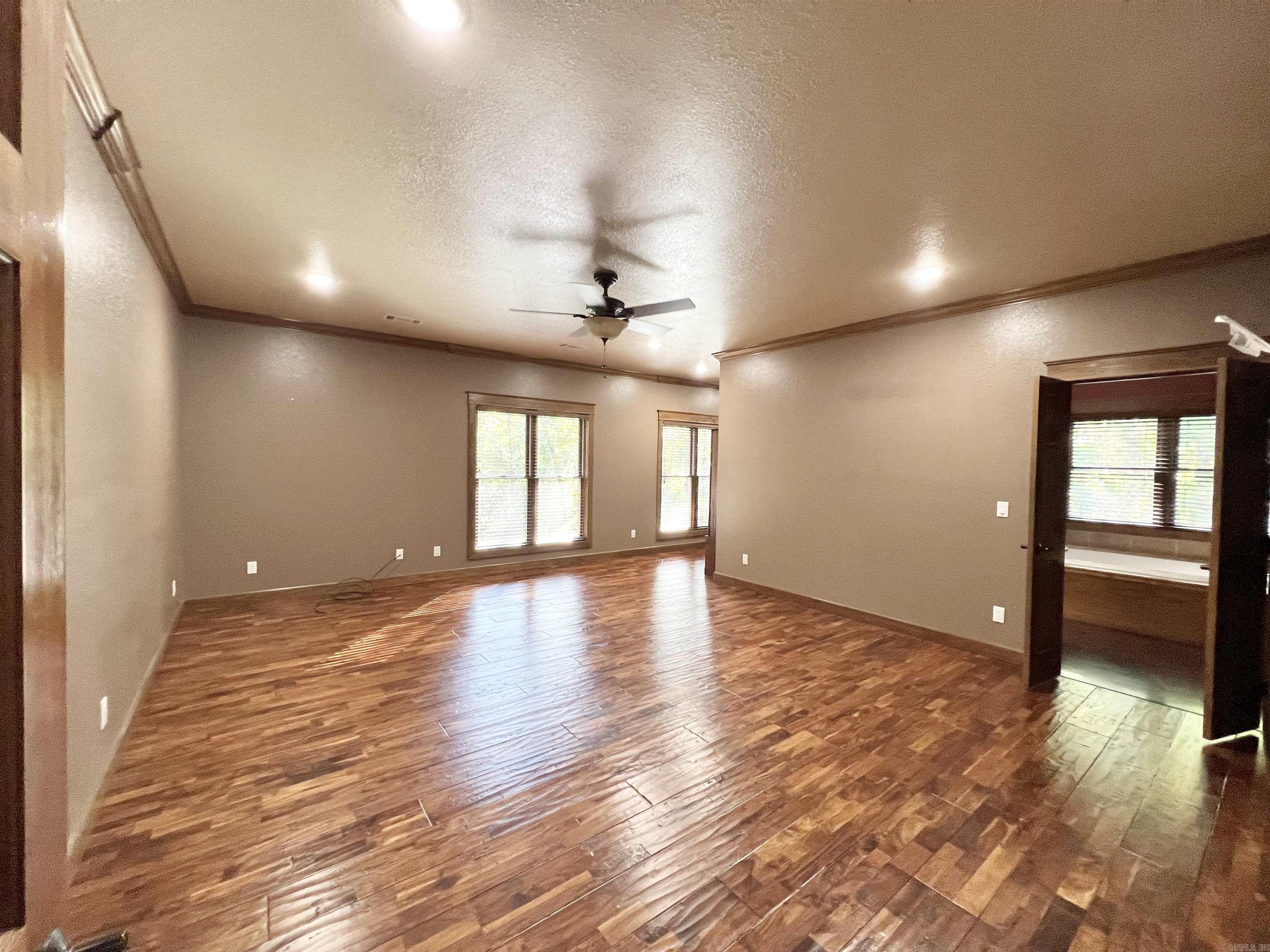 847 Woodland Hills Drive  Mountain View, AR