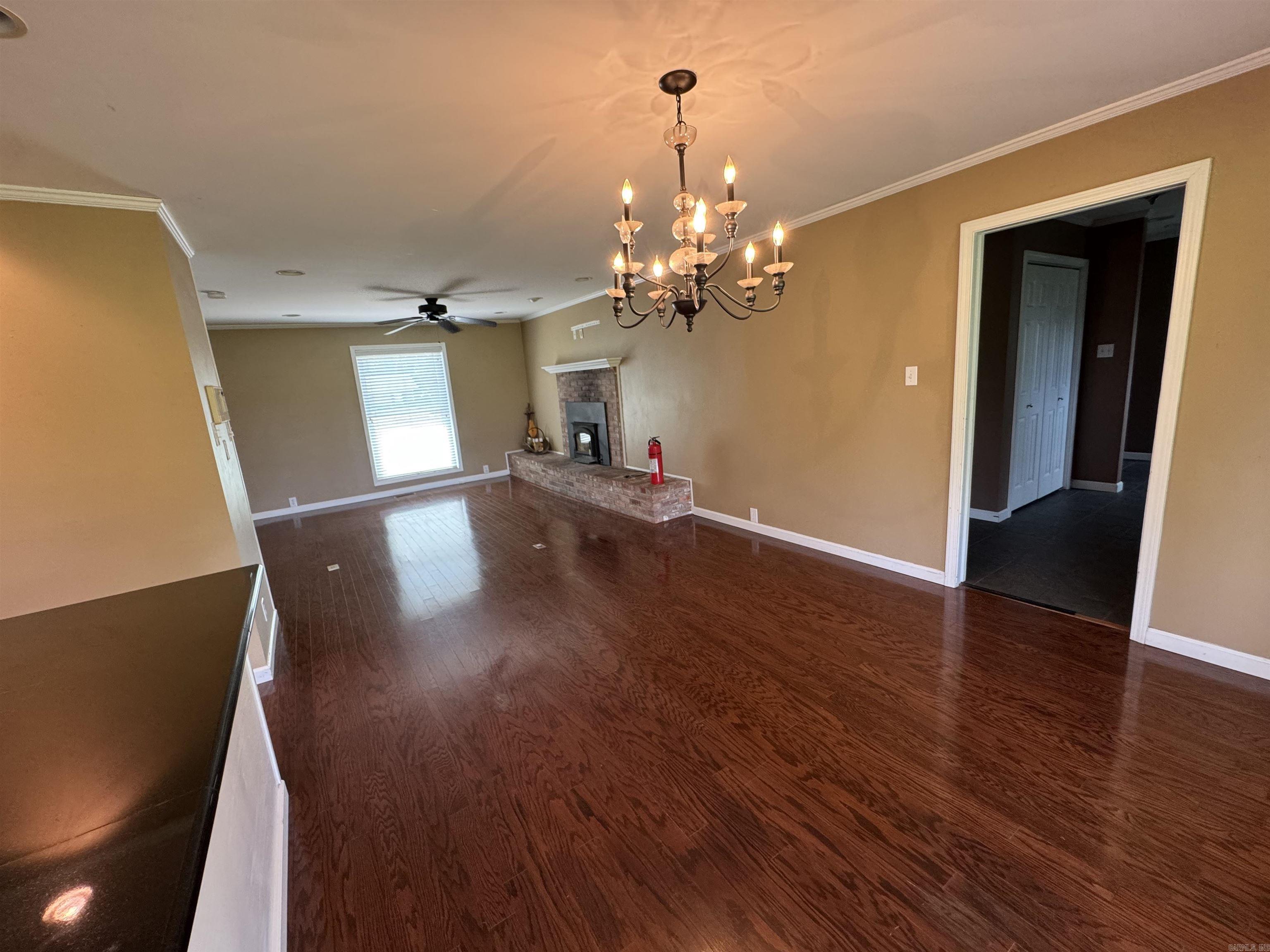 2025 Fairway  Stuttgart, AR