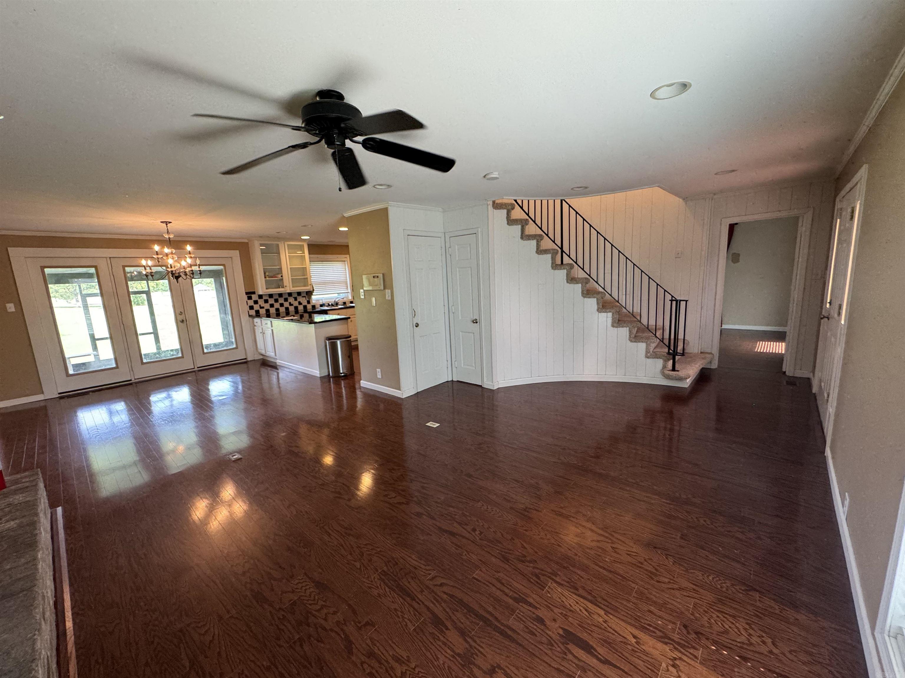 2025 Fairway  Stuttgart, AR