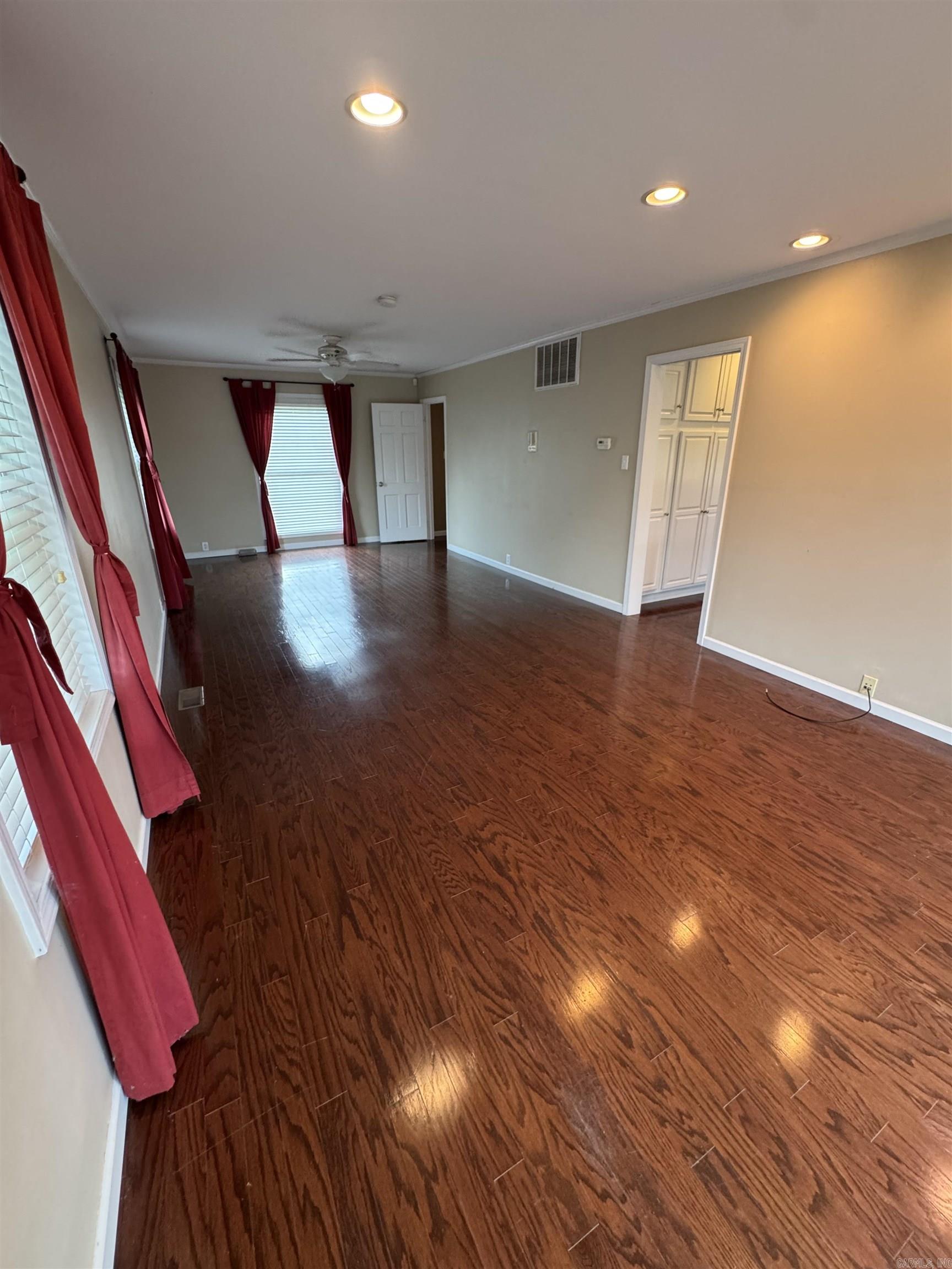 2025 Fairway  Stuttgart, AR