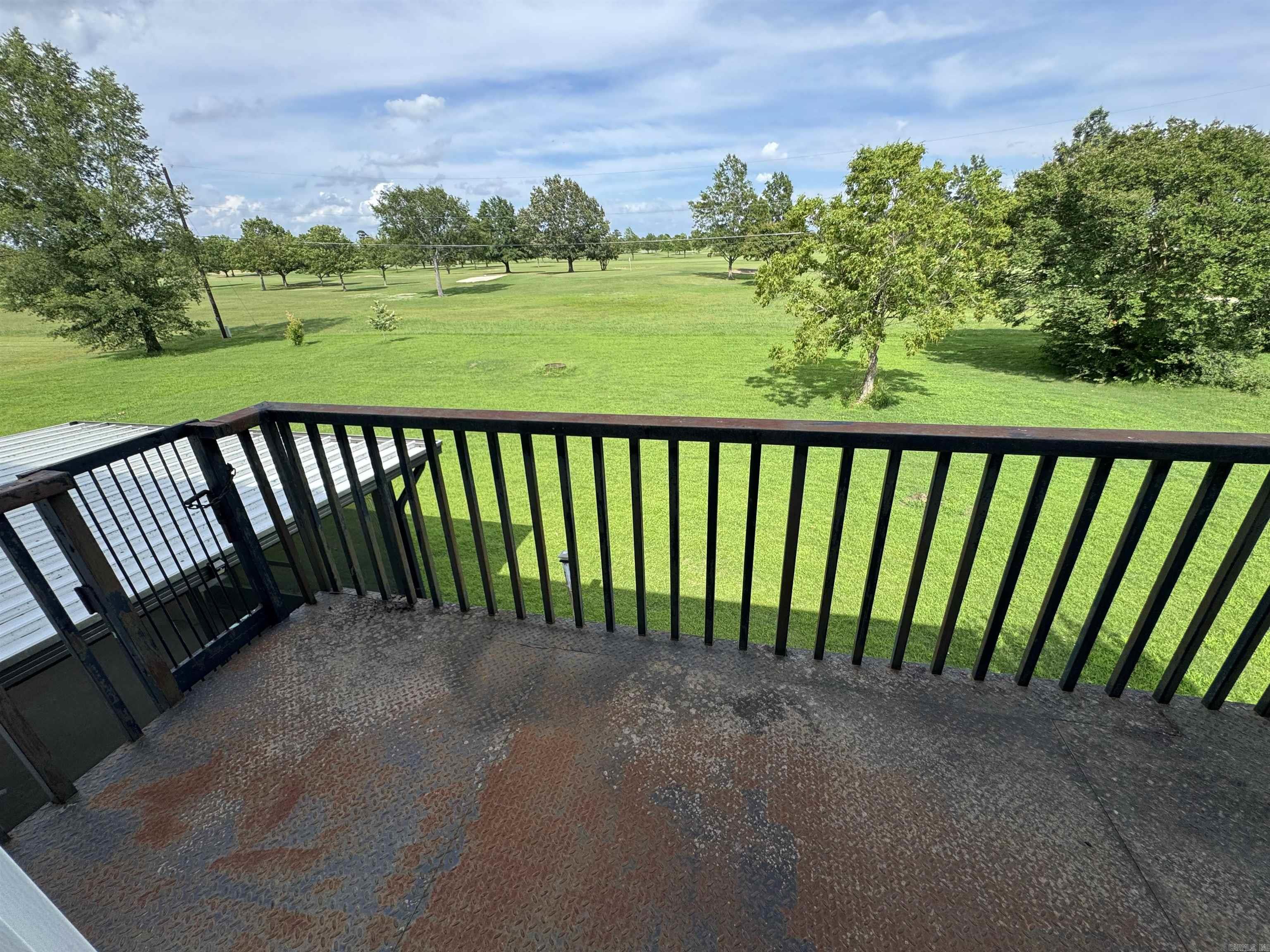 2025 Fairway  Stuttgart, AR