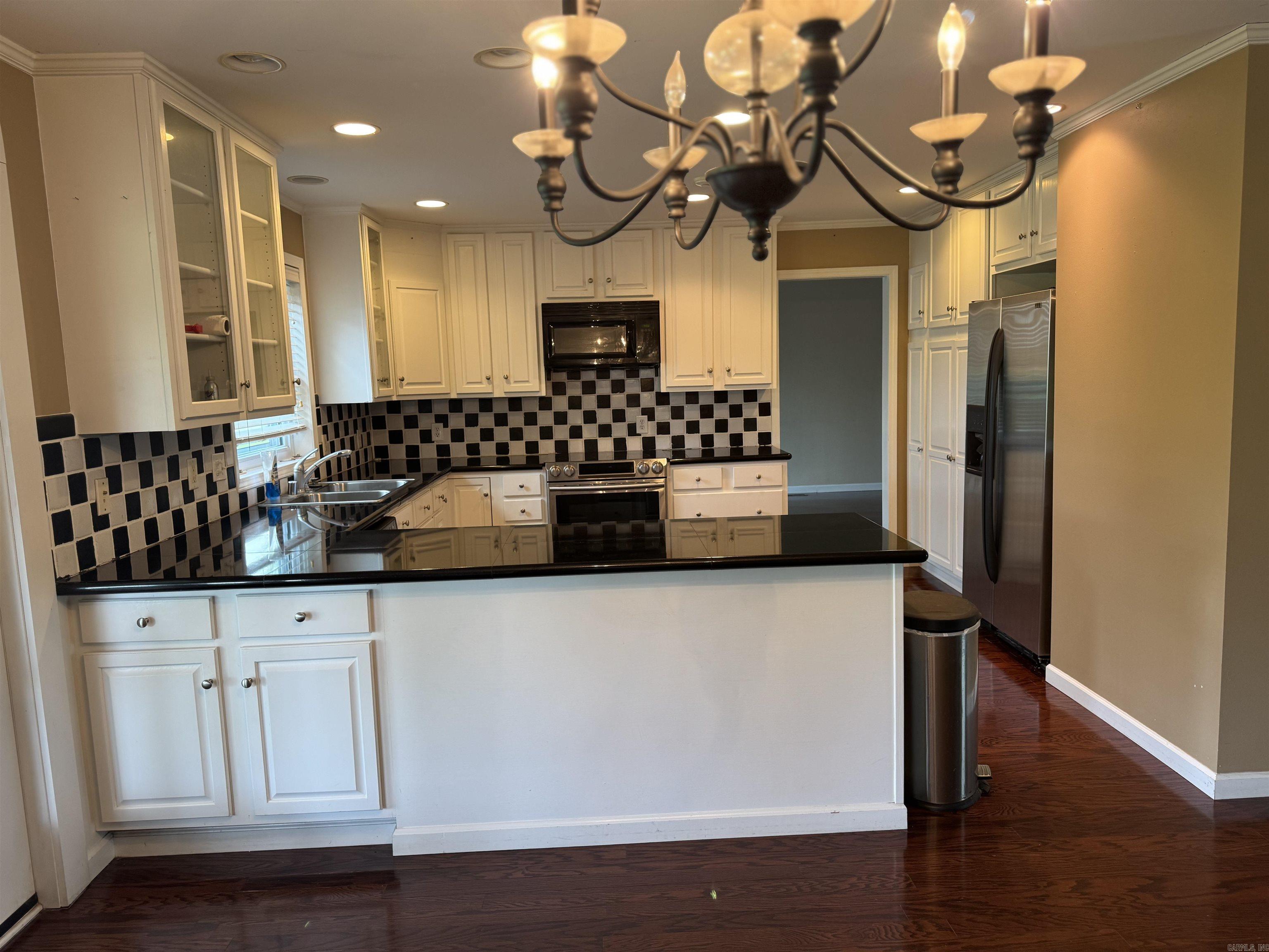 2025 Fairway  Stuttgart, AR