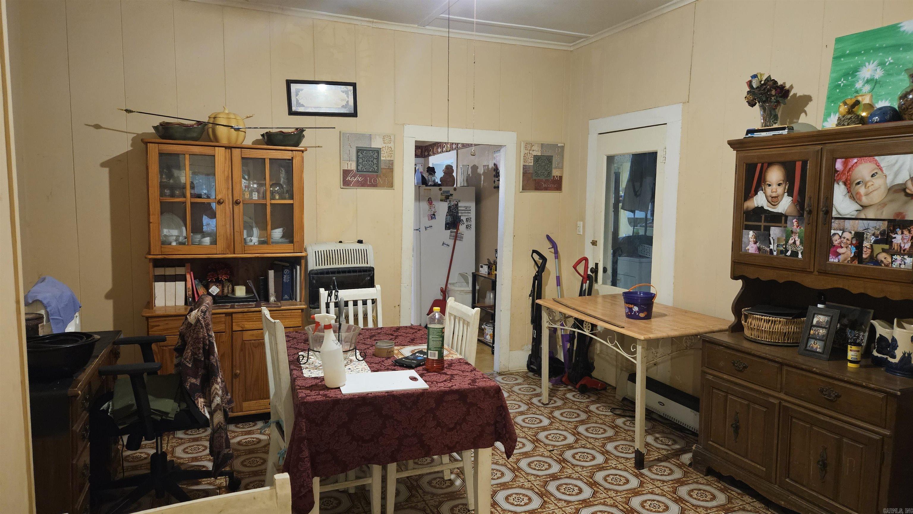 121 W 5th Street Rector, AR 72461