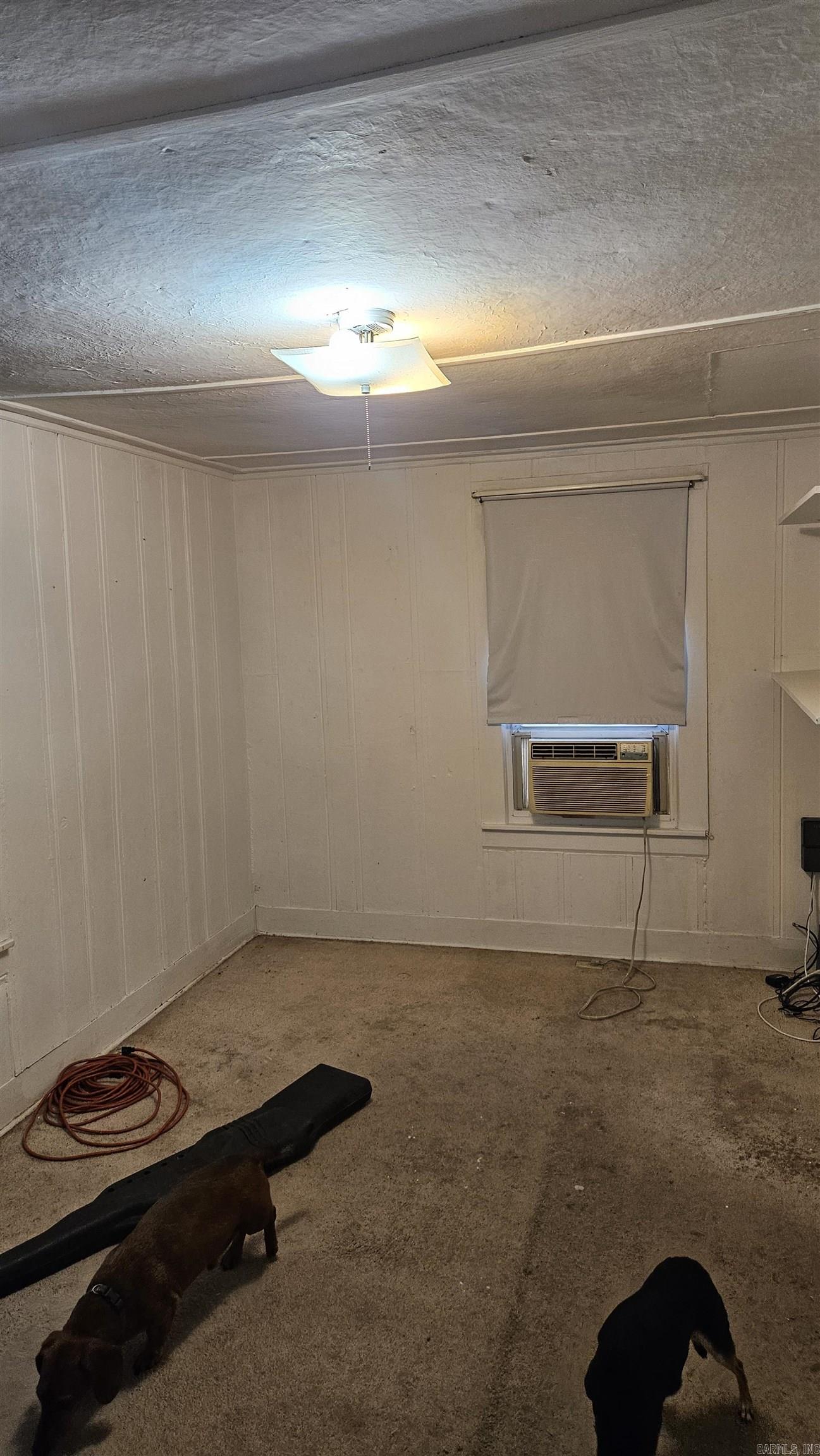 121 W 5th Street Rector, AR 72461