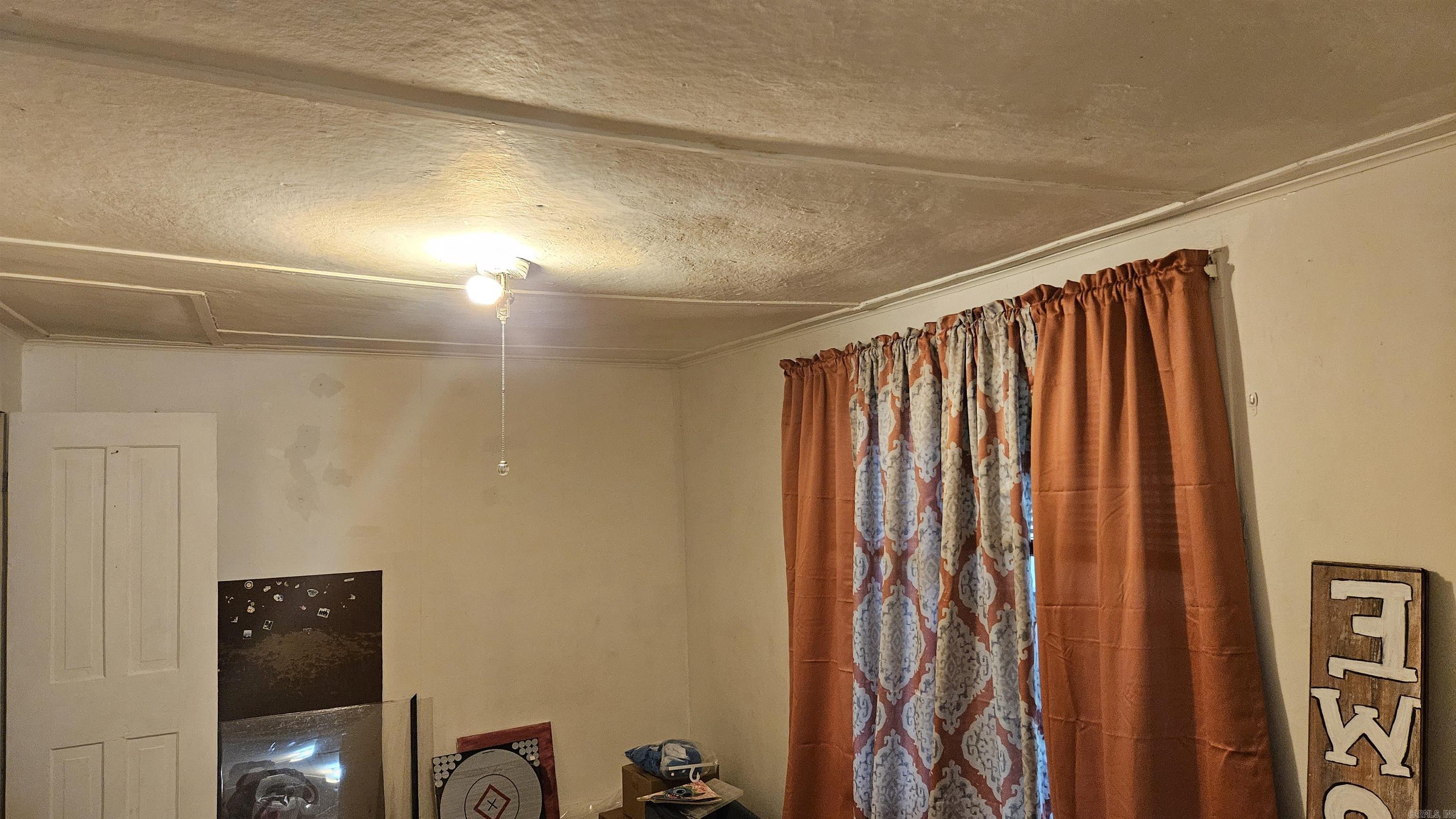 121 W 5th Street Rector, AR 72461