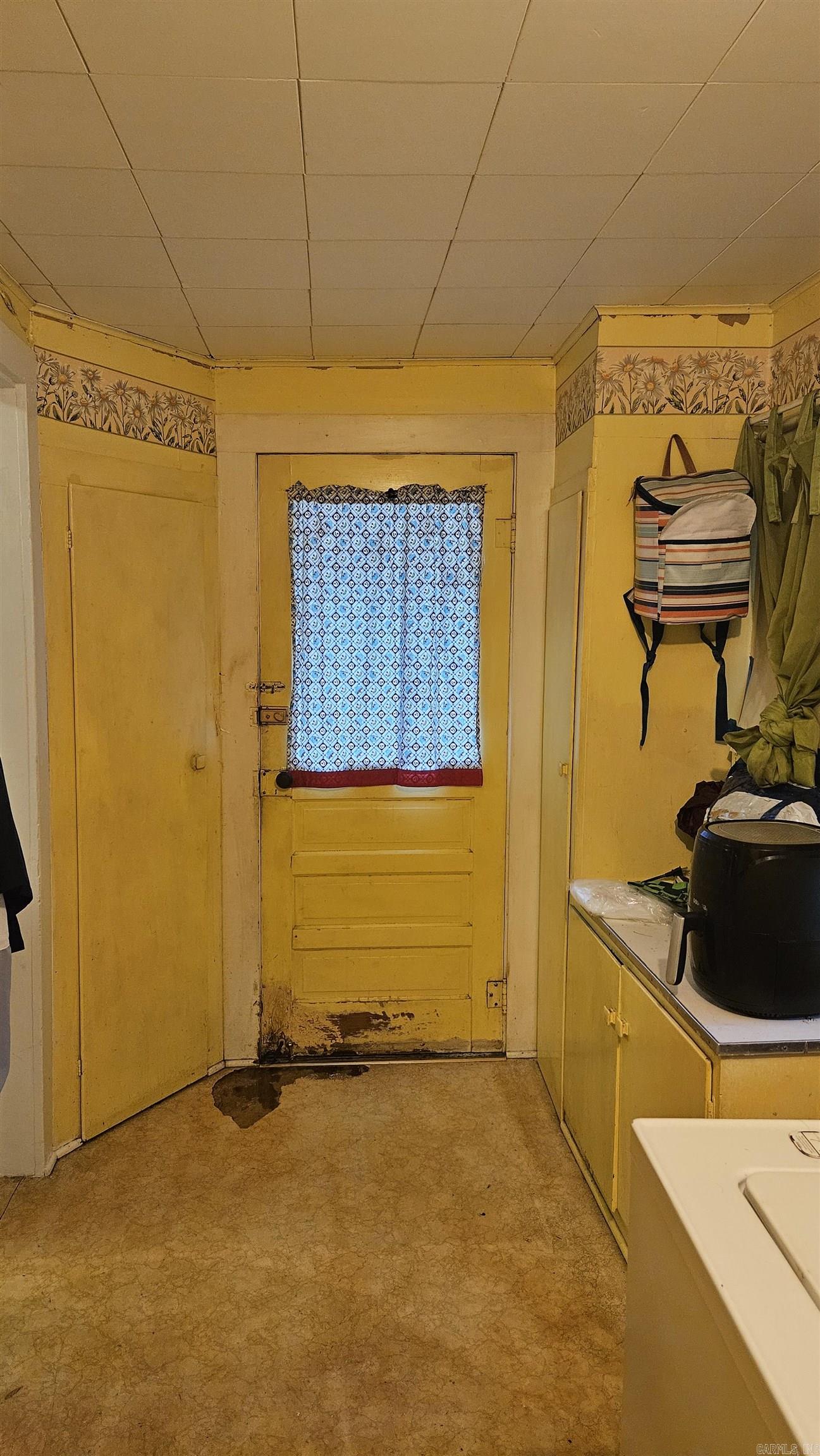 121 W 5th Street Rector, AR 72461