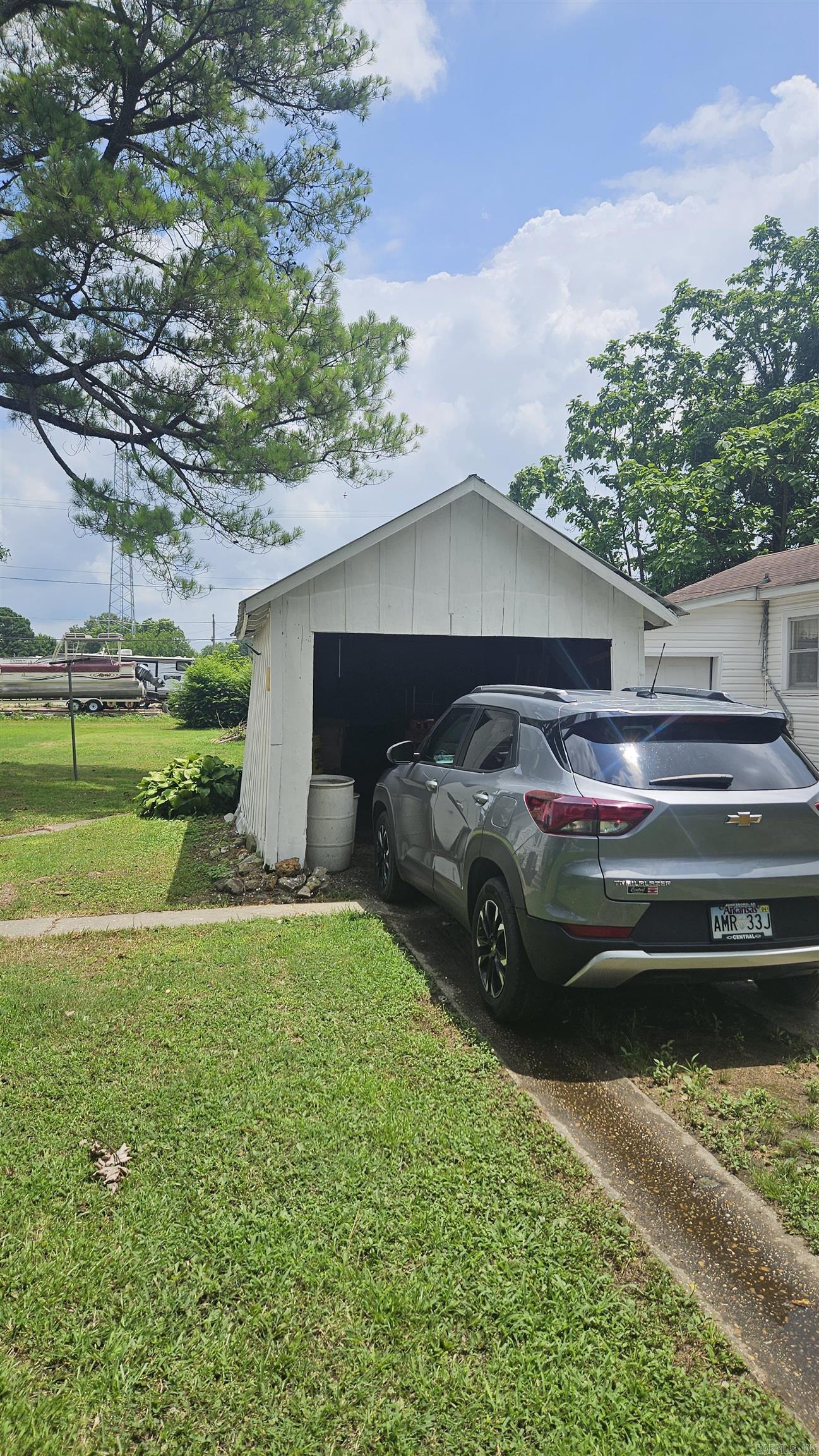 121 W 5th Street Rector, AR 72461