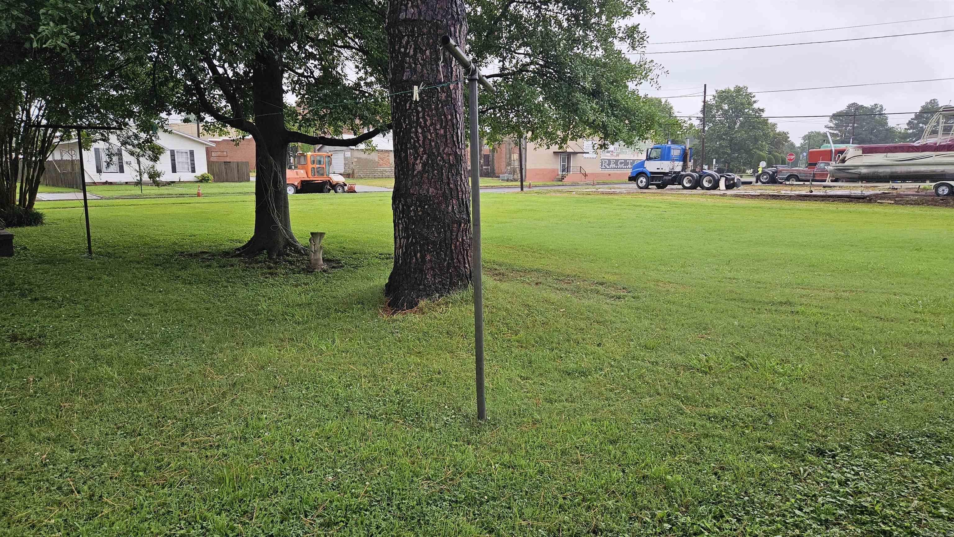 121 W 5th Street Rector, AR 72461