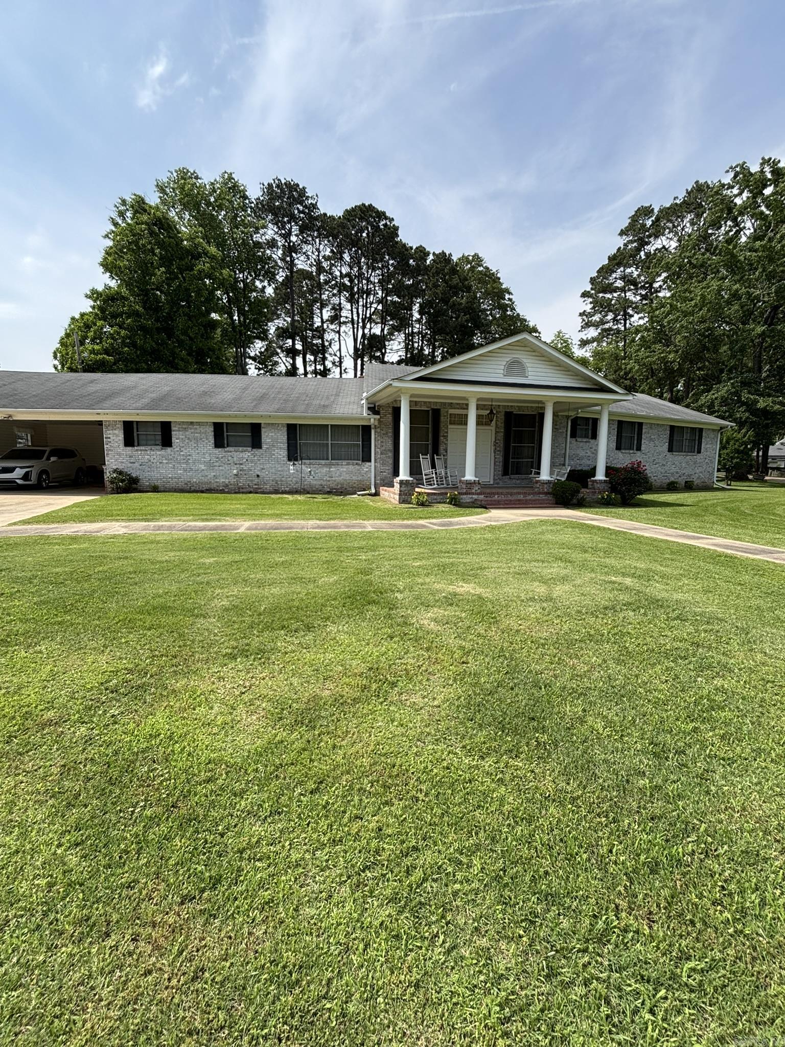 201 Arkansas  Street