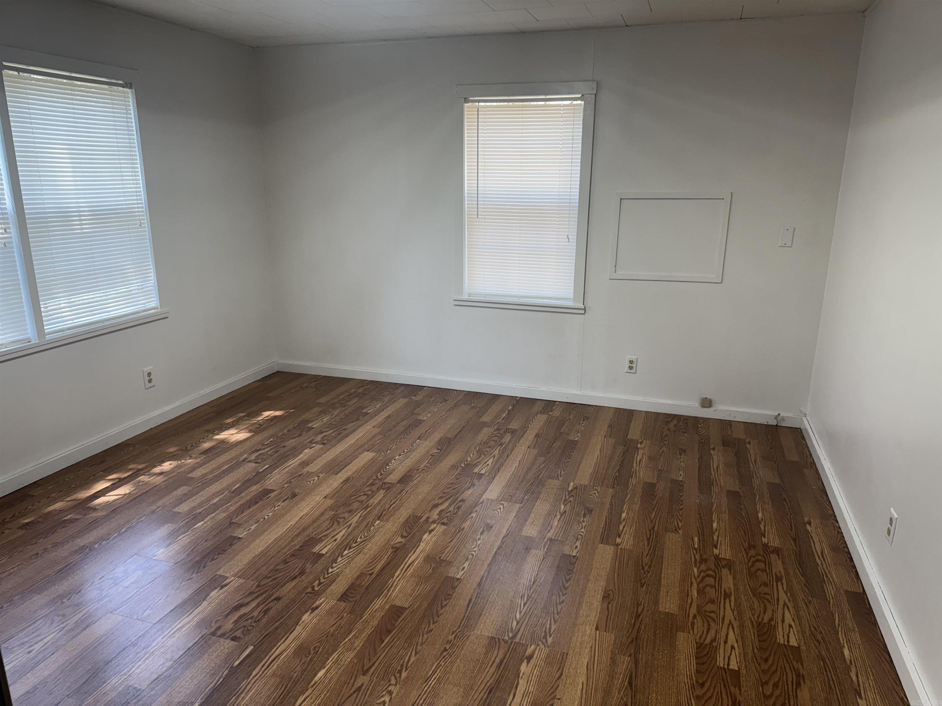 7498 US HWY 71 S  Wickes, AR