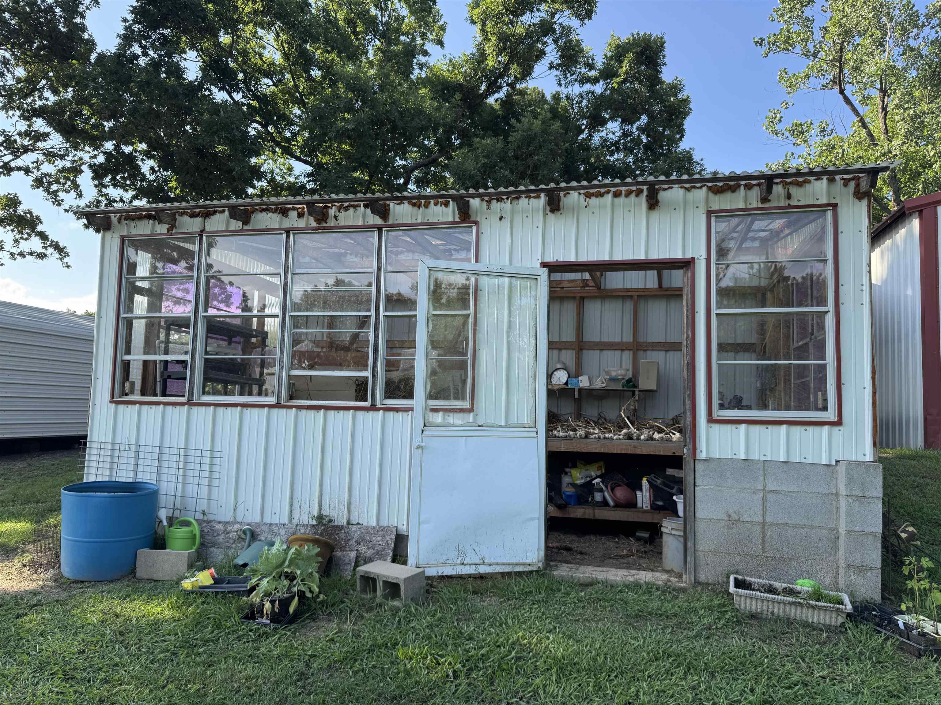 7498 US HWY 71 S  Wickes, AR