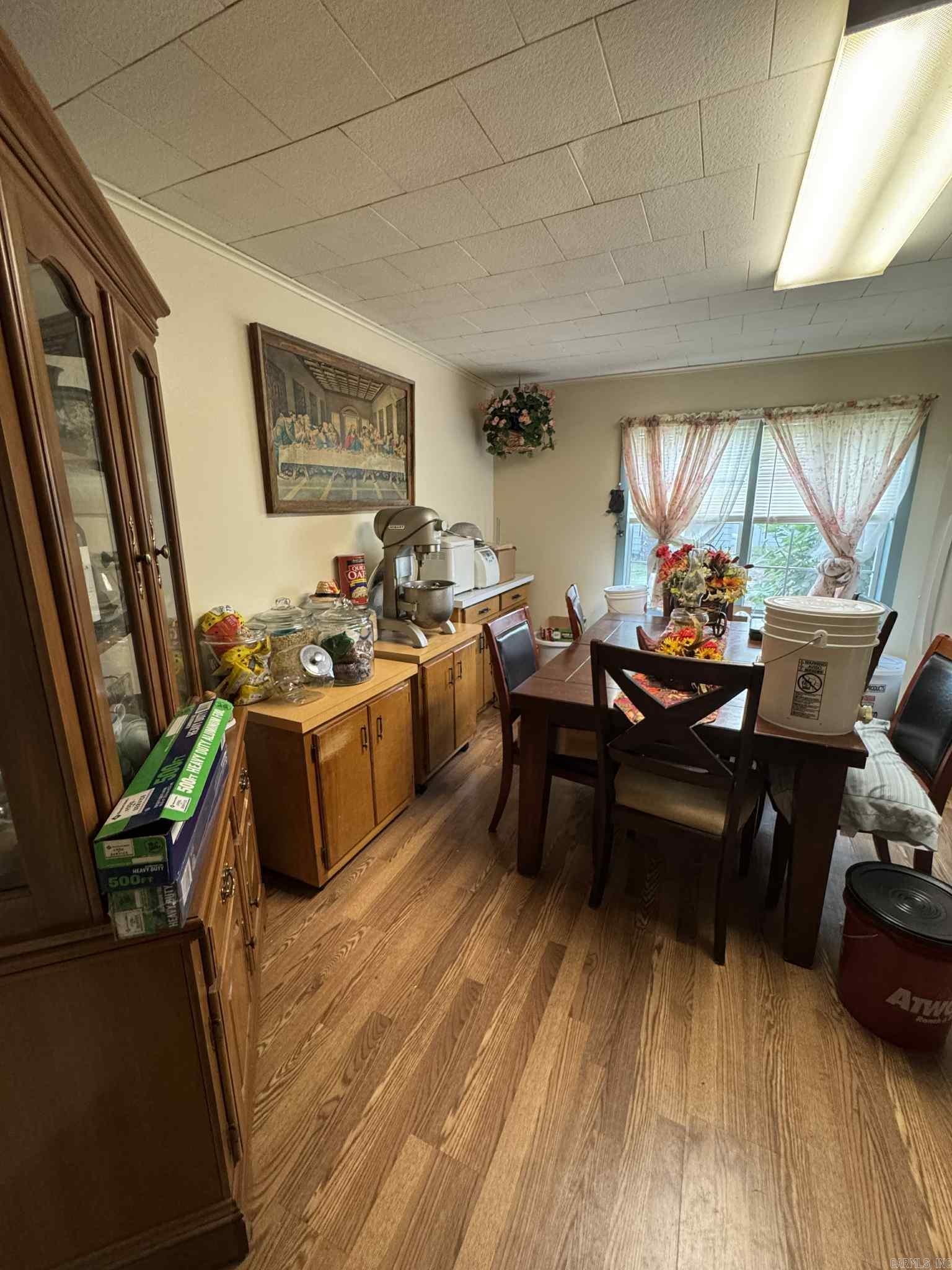 7498 US HWY 71 S  Wickes, AR